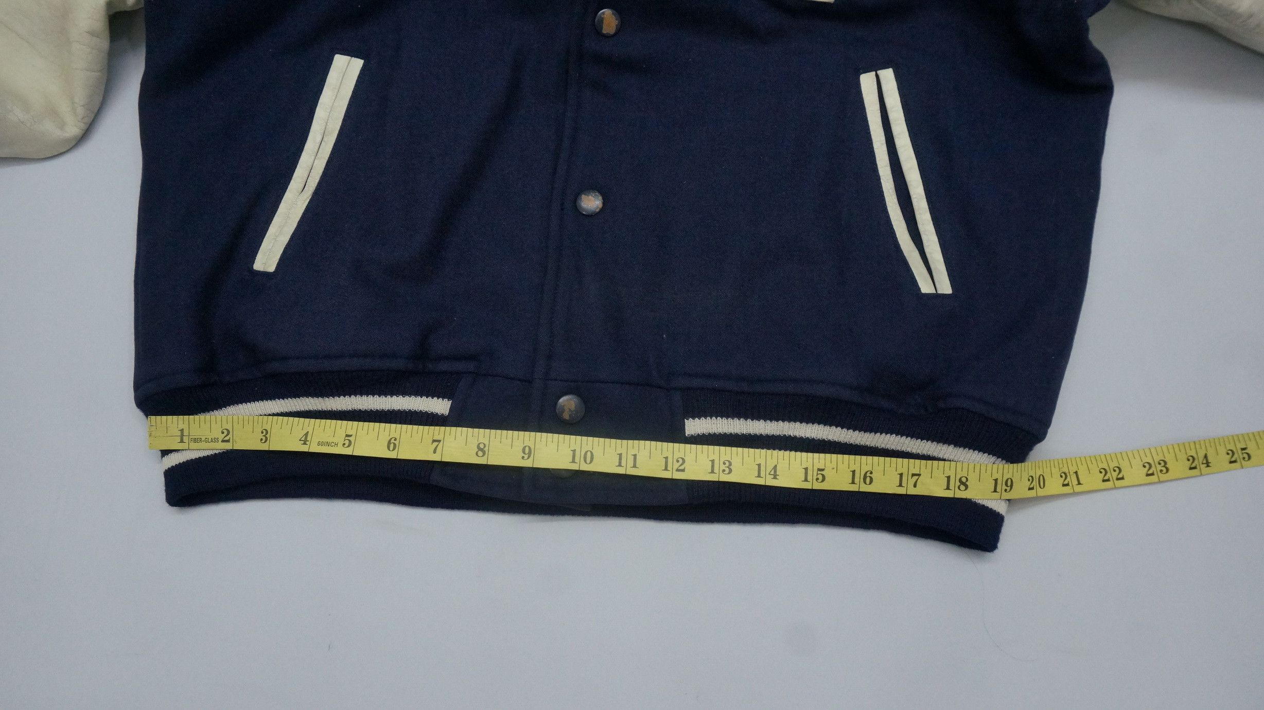 Brooklyn Clothing Vintage YAKOPAK Varsity Worn Out Leather Sleeve Jacket Size US L / EU 52-54 / 3 - 19 Thumbnail