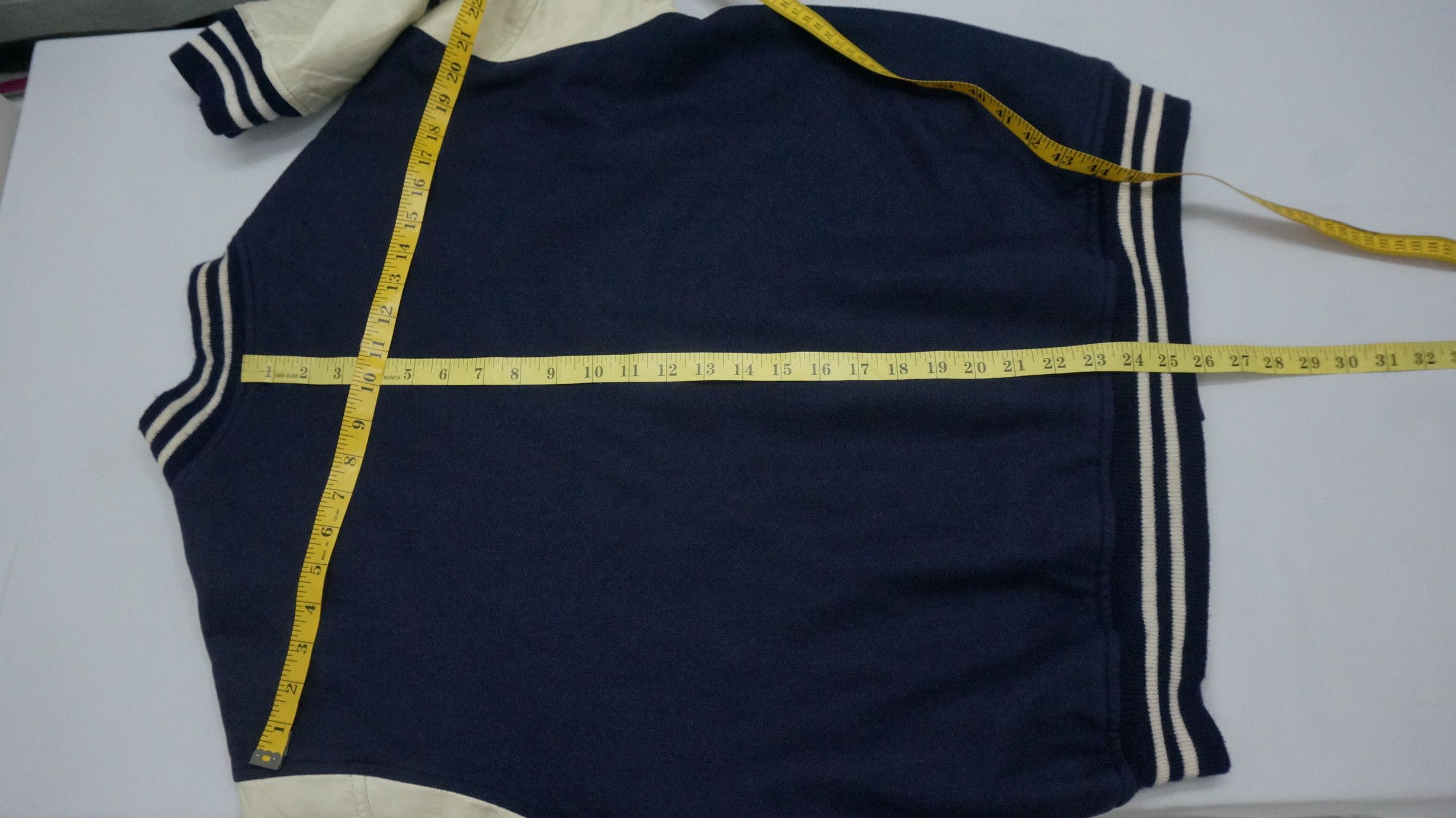 Brooklyn Clothing Vintage YAKOPAK Varsity Worn Out Leather Sleeve Jacket Size US L / EU 52-54 / 3 - 21 Thumbnail