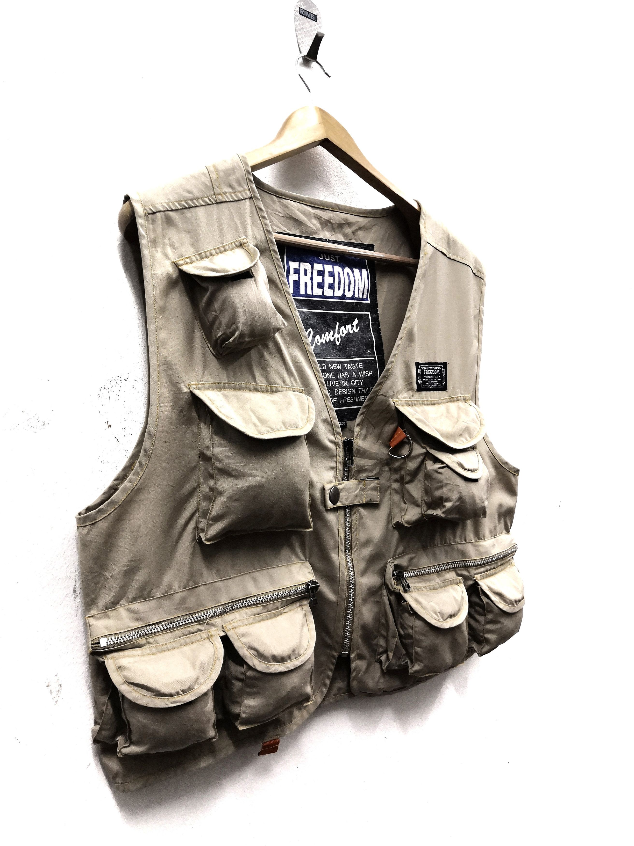 Designer × Japanese Brand Freedom Comfort Tactical Hunting Multipocket Vest Size US M / EU 48-50 / 2 - 3 Thumbnail