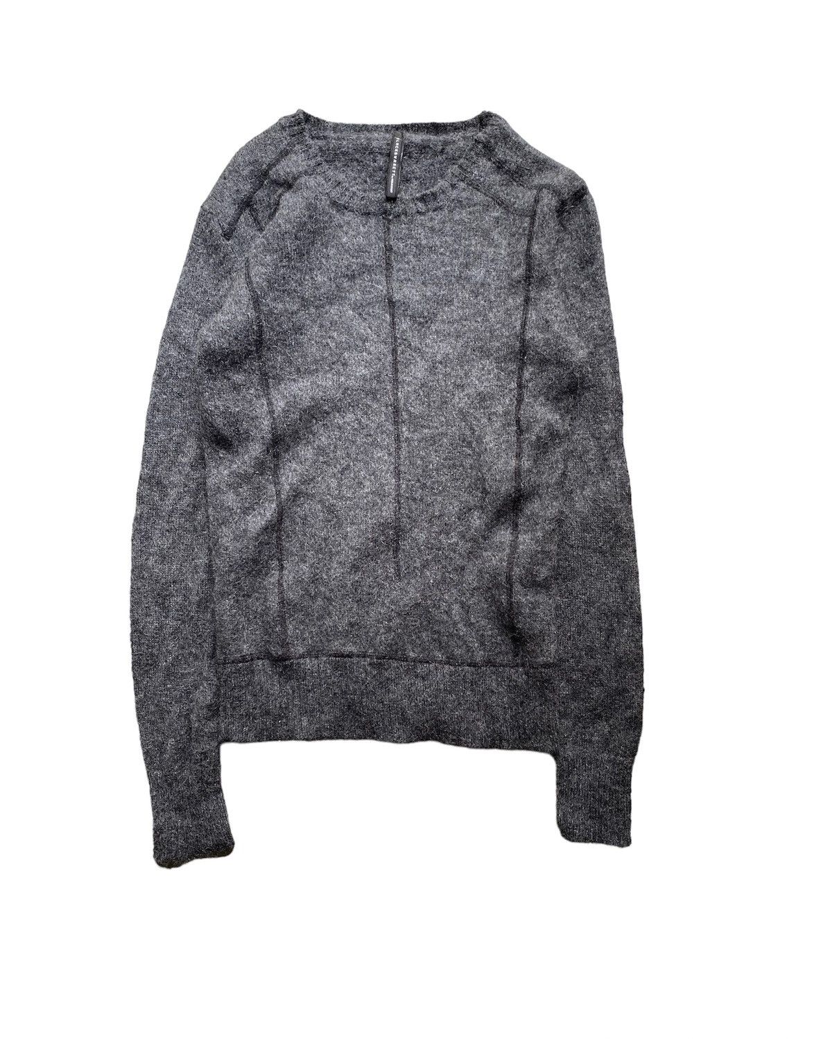 Wool panelled knit