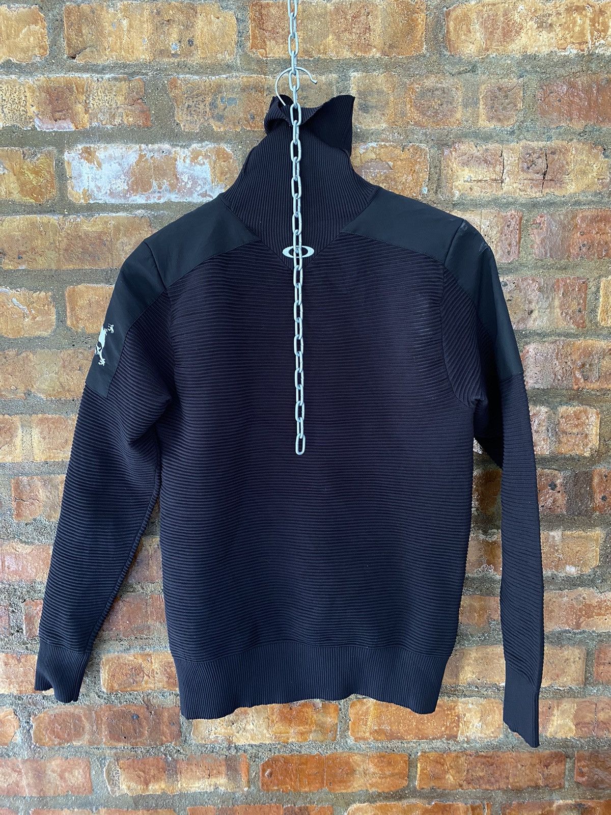 Oakley Tech Wear Turtleneck Ninja center back logo Size US M / EU 48-50 / 2 - 10 Thumbnail