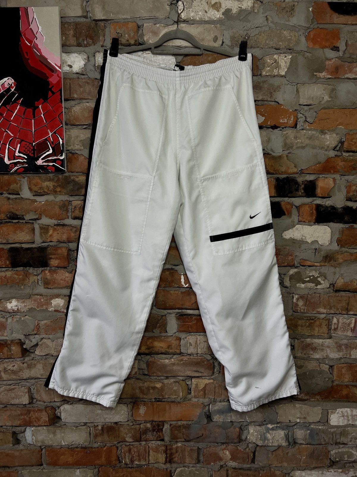 Nike × Vintage Vintage y2k Nike swoosh cargo track pants White Size US 34 / EU 50 - 1 Thumbnail