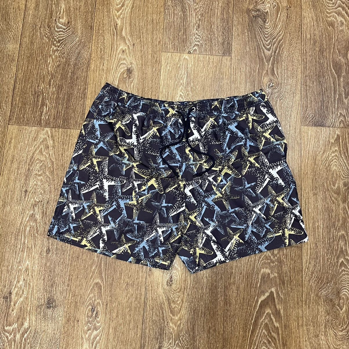 Vintage Vintage 90s All Over Print Baggy Shorts Streetwear Black 34 Size US 34 / EU 50 - 1 Thumbnail