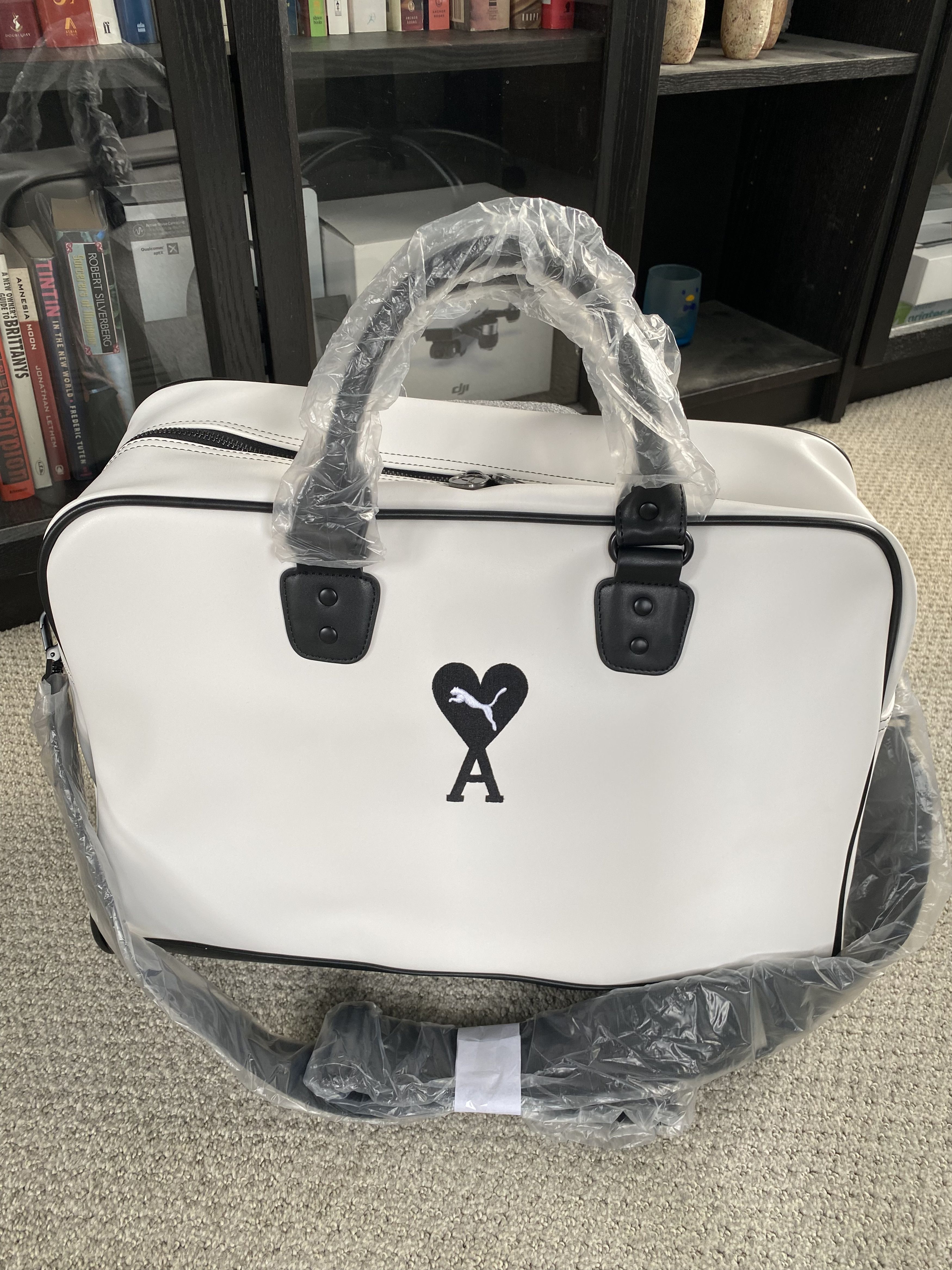 バッグ PUMA AMI GRIP BAG バッグ PUMA AMI GRIP BAG PUMA x AMI Grip Bag | PUMA Shop All