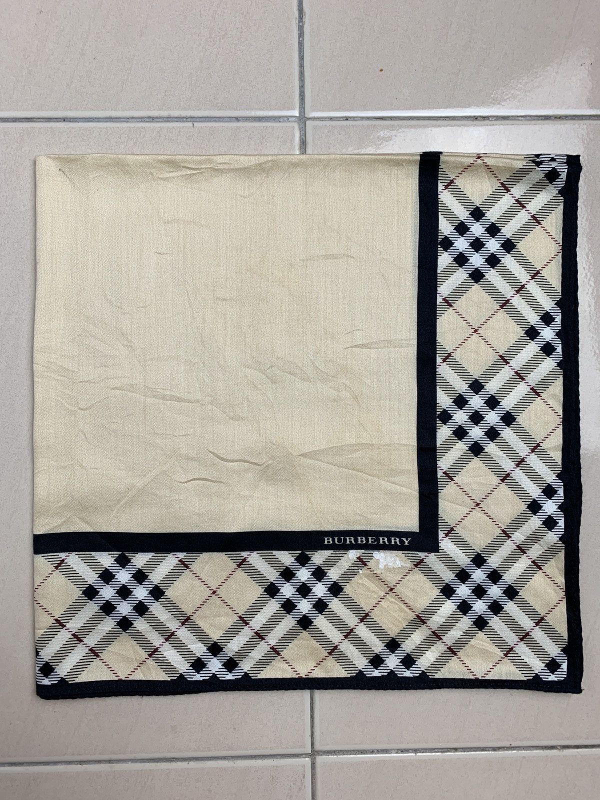 Burberry Burberry Handkerchief Pocketsquares Size ONE SIZE - 8 Thumbnail