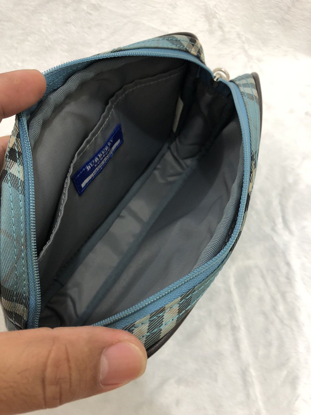 Burberry Burberry Blue Label Hand carry/wrislet Size ONE SIZE - 18 Thumbnail
