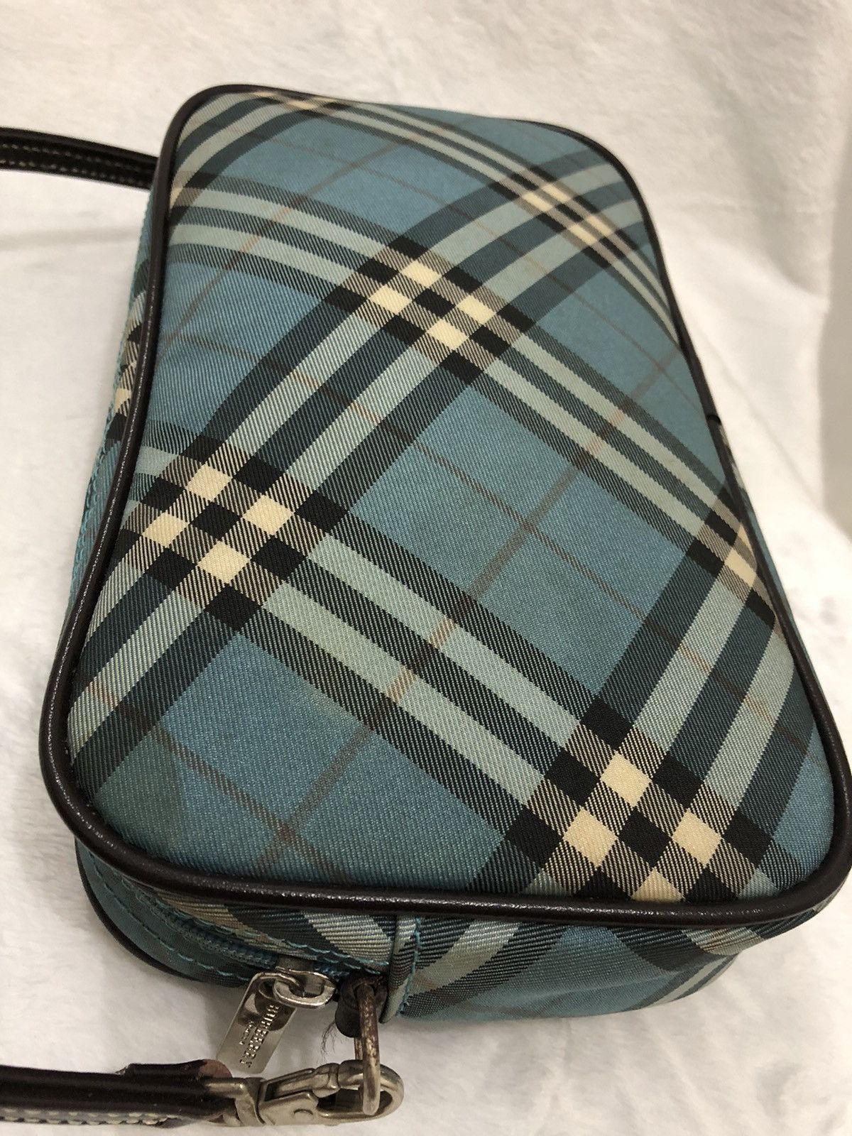 Burberry Burberry Blue Label Hand carry/wrislet Size ONE SIZE - 11 Thumbnail