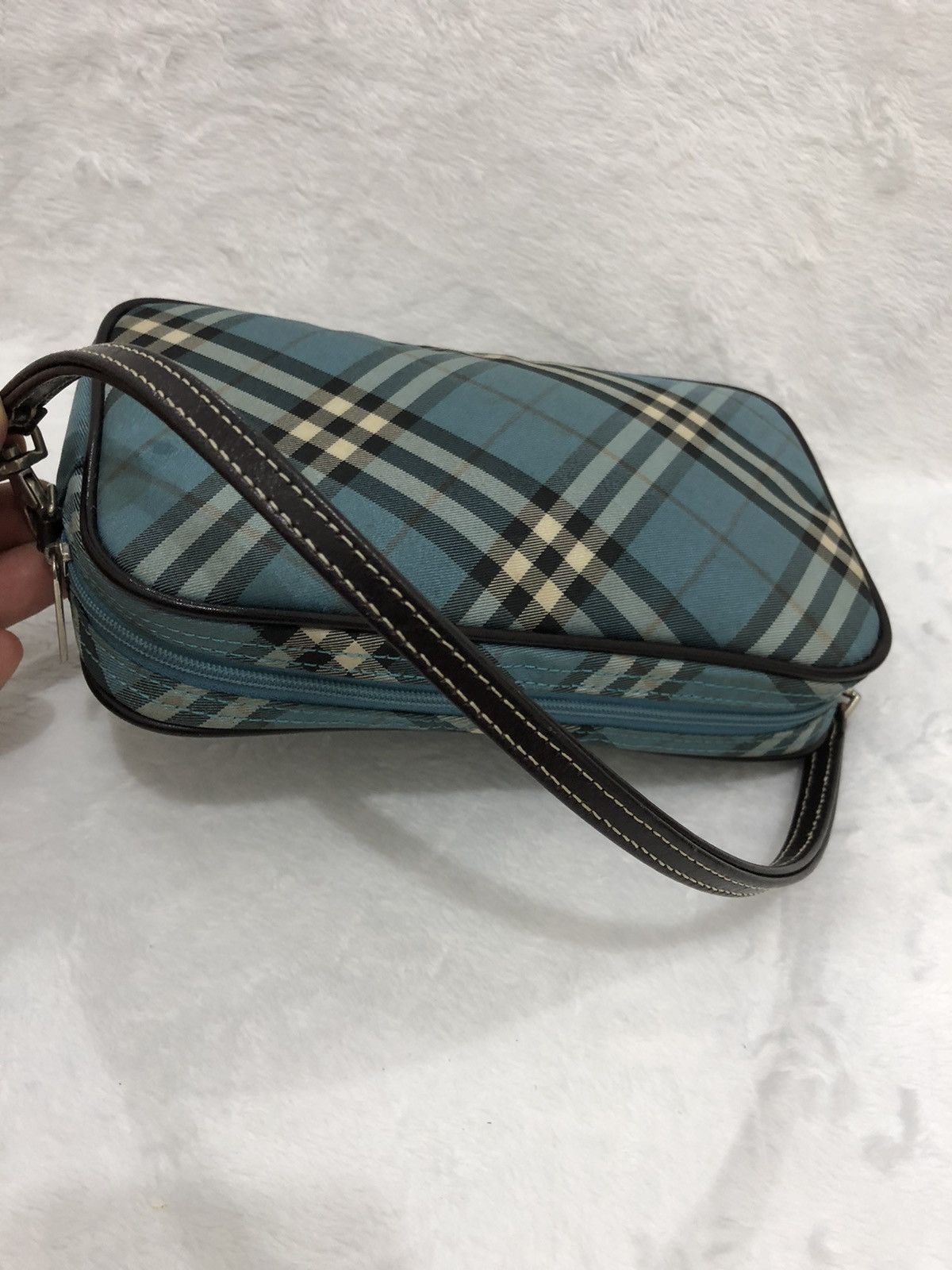Burberry Burberry Blue Label Hand carry/wrislet Size ONE SIZE - 17 Thumbnail