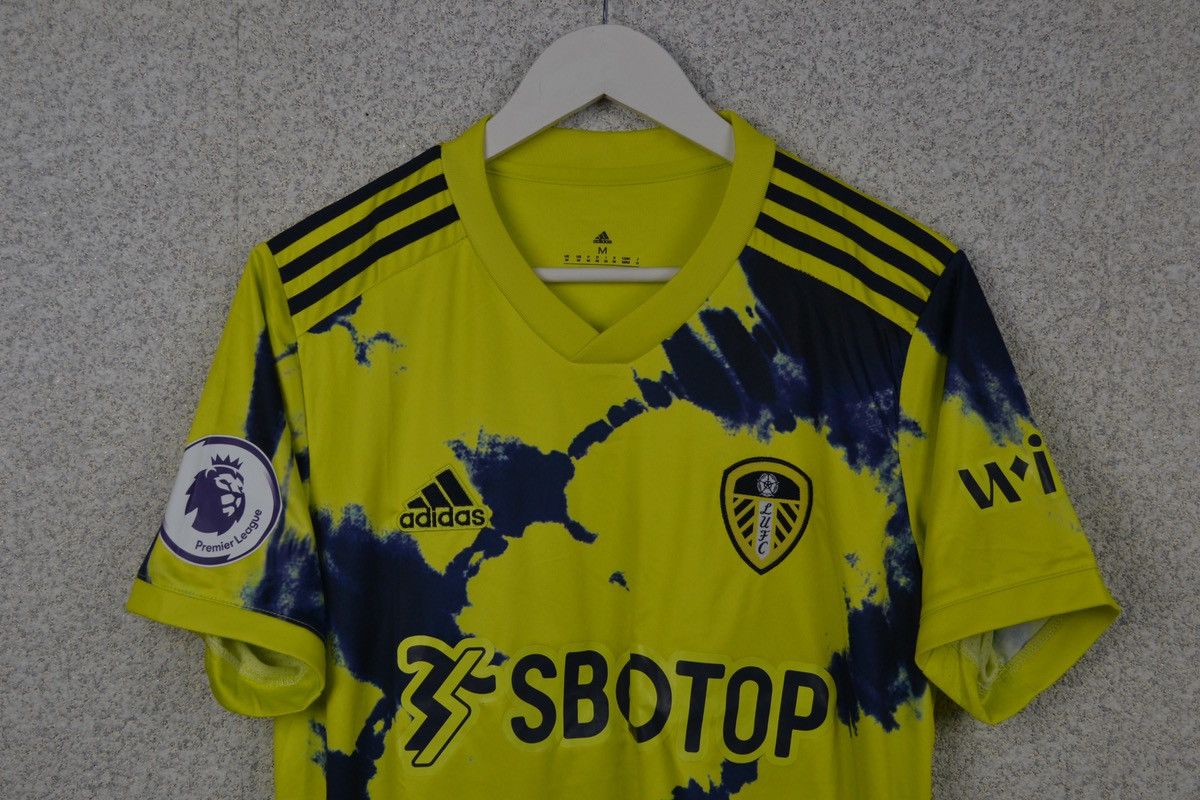 Adidas Leeds United Away Football Shirt Adidas Soccer Jersey Size US M / EU 48-50 / 2 - 3 Thumbnail