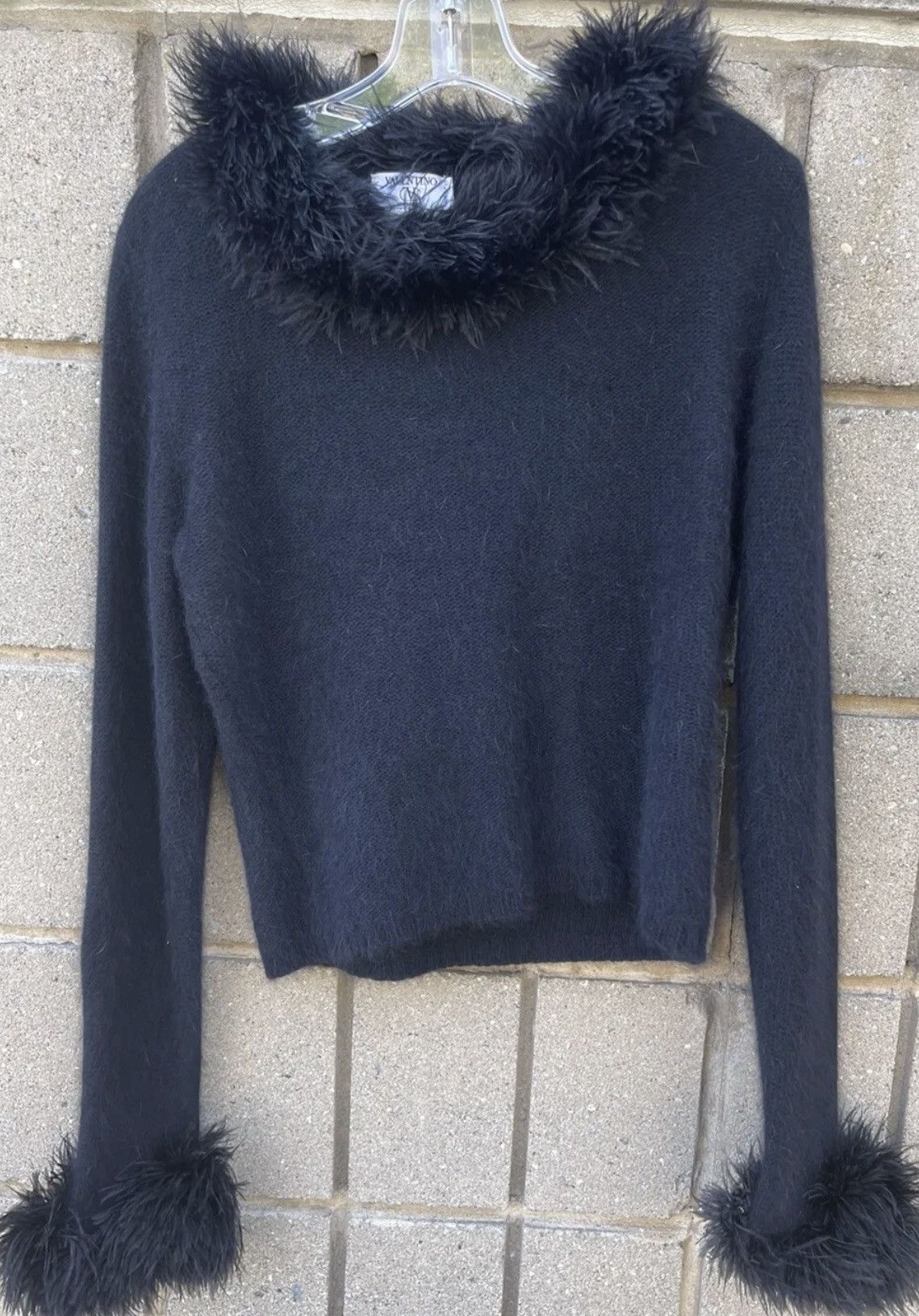 Vintage Valentino Sweater Women Neck Feathers Puffy 46 NWT
