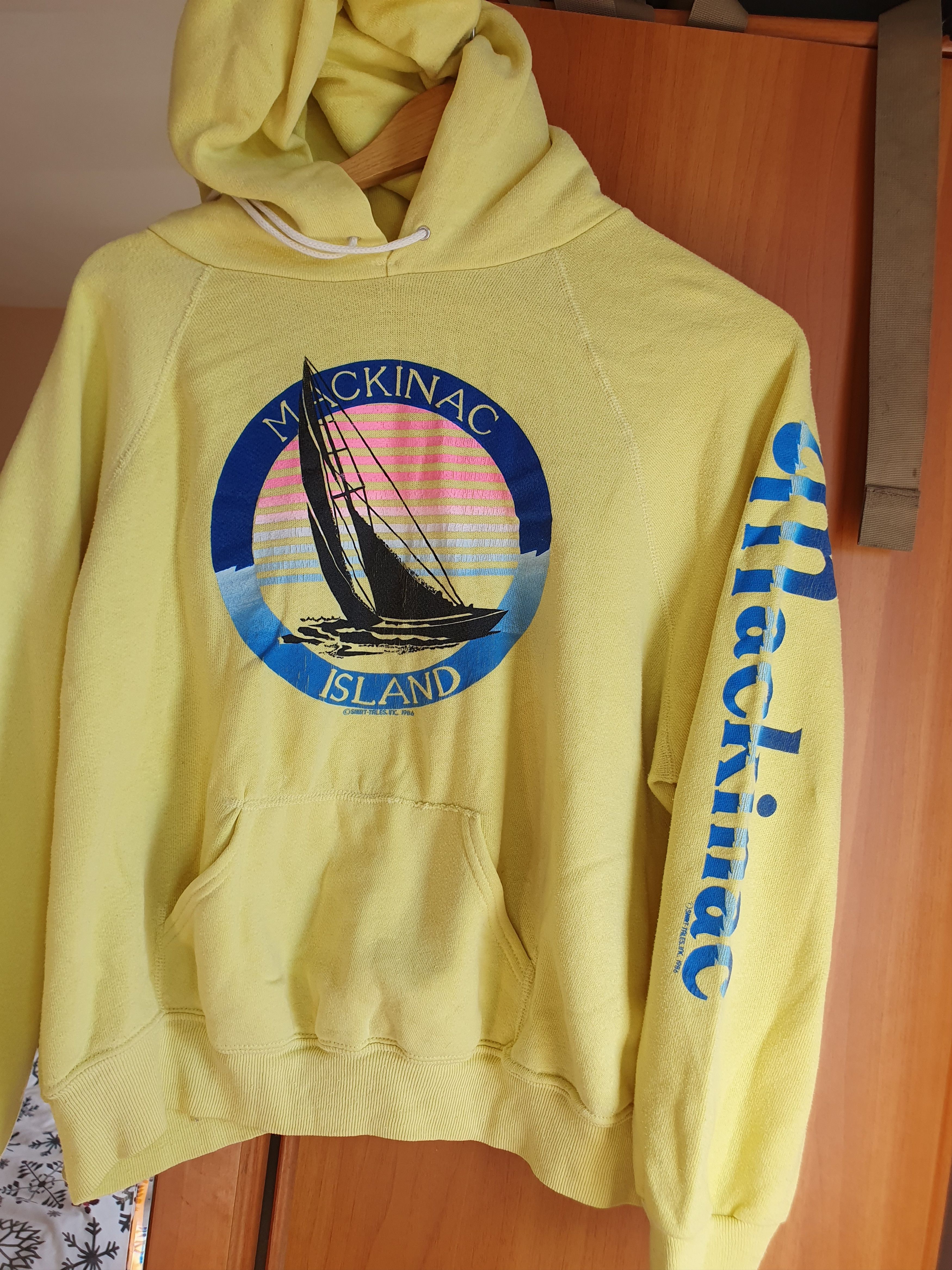 Vintage Mackinac Island Vtg 1986 Made in USA SWAG hoodie sz M? Size US M / EU 48-50 / 2 - 3 Thumbnail