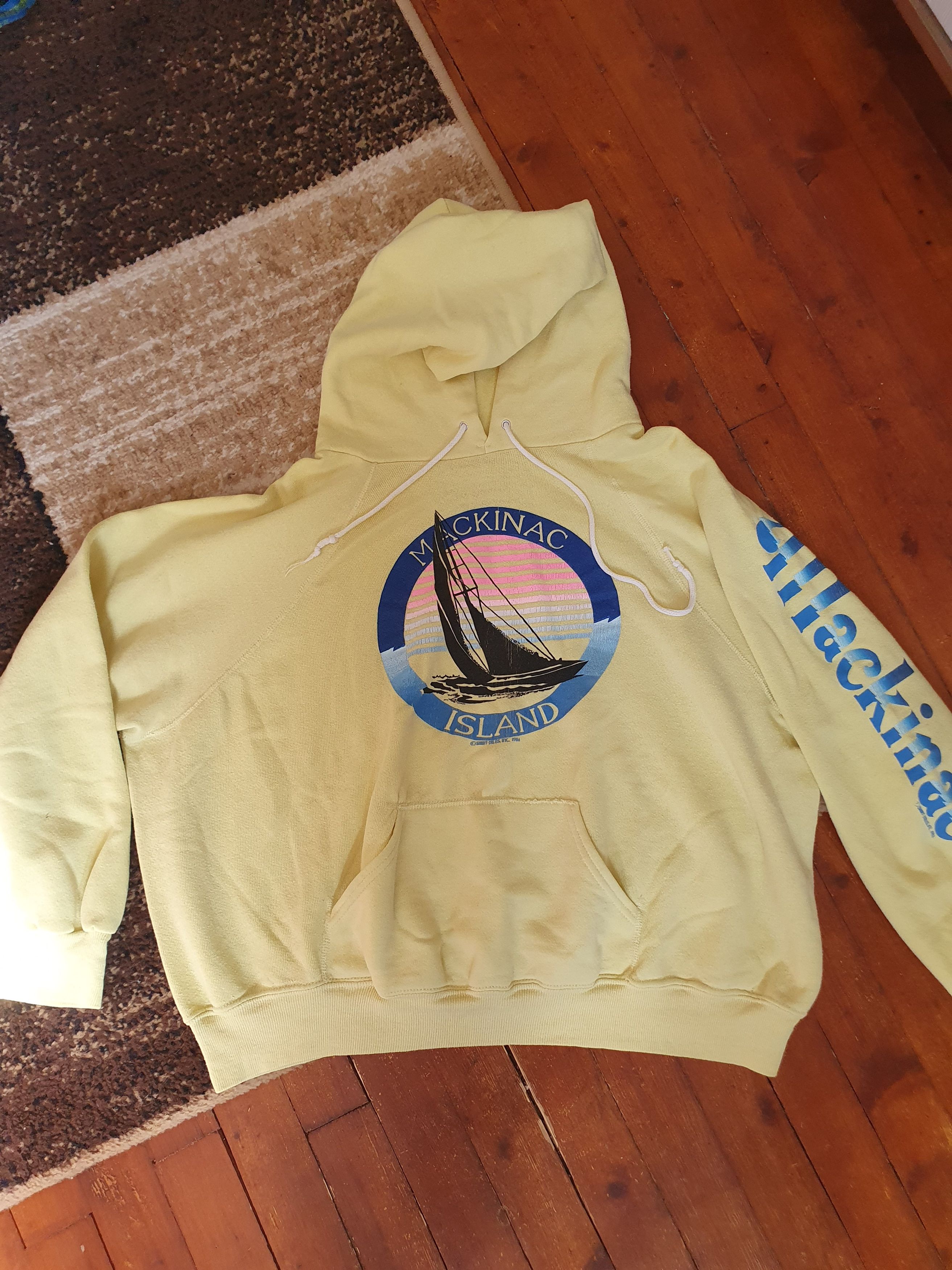 Vintage Mackinac Island Vtg 1986 Made in USA SWAG hoodie sz M? Size US M / EU 48-50 / 2 - 14 Thumbnail