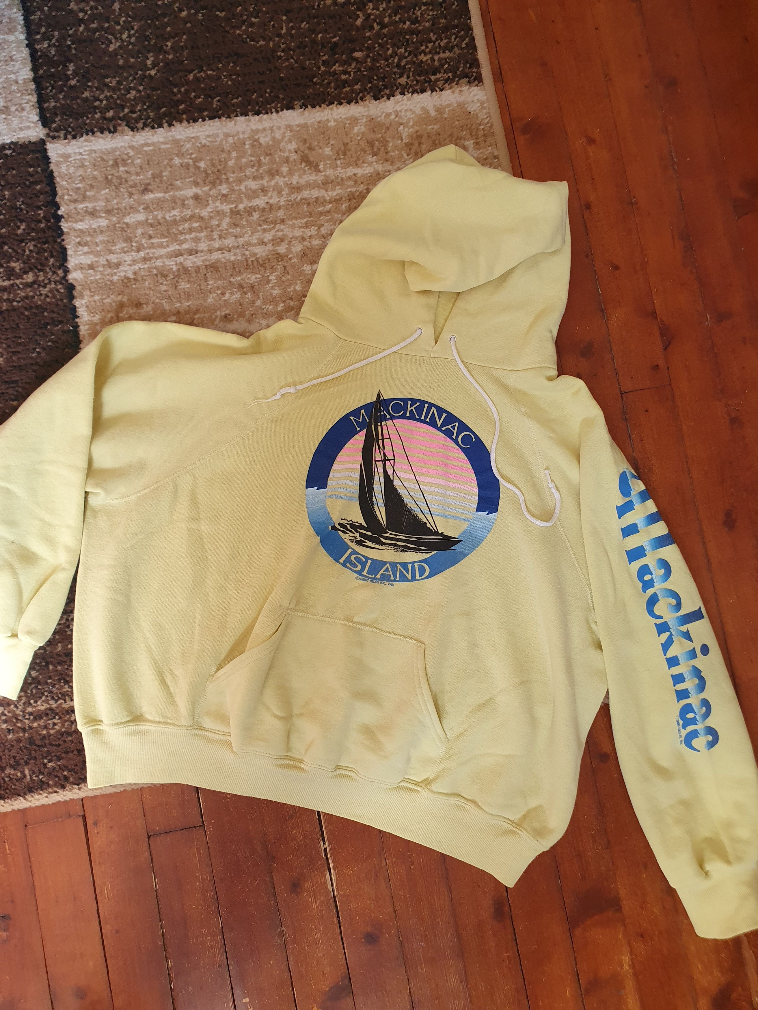 Vintage Mackinac Island Vtg 1986 Made in USA SWAG hoodie sz M? Size US M / EU 48-50 / 2 - 15 Thumbnail