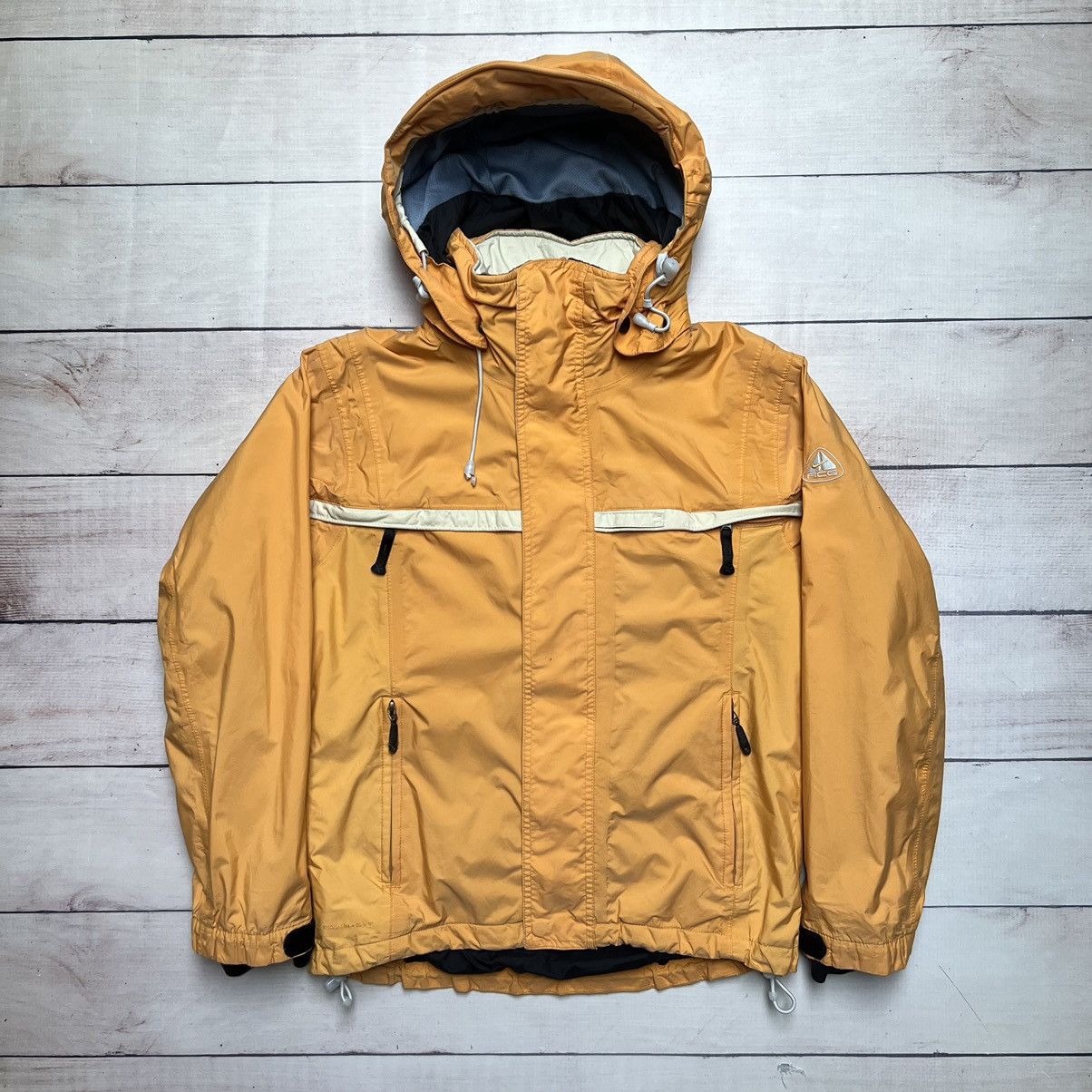 Nike × Nike ACG Nike ACG Rain Ski Jacket Size S / US 4 / IT 40 - 1 Thumbnail