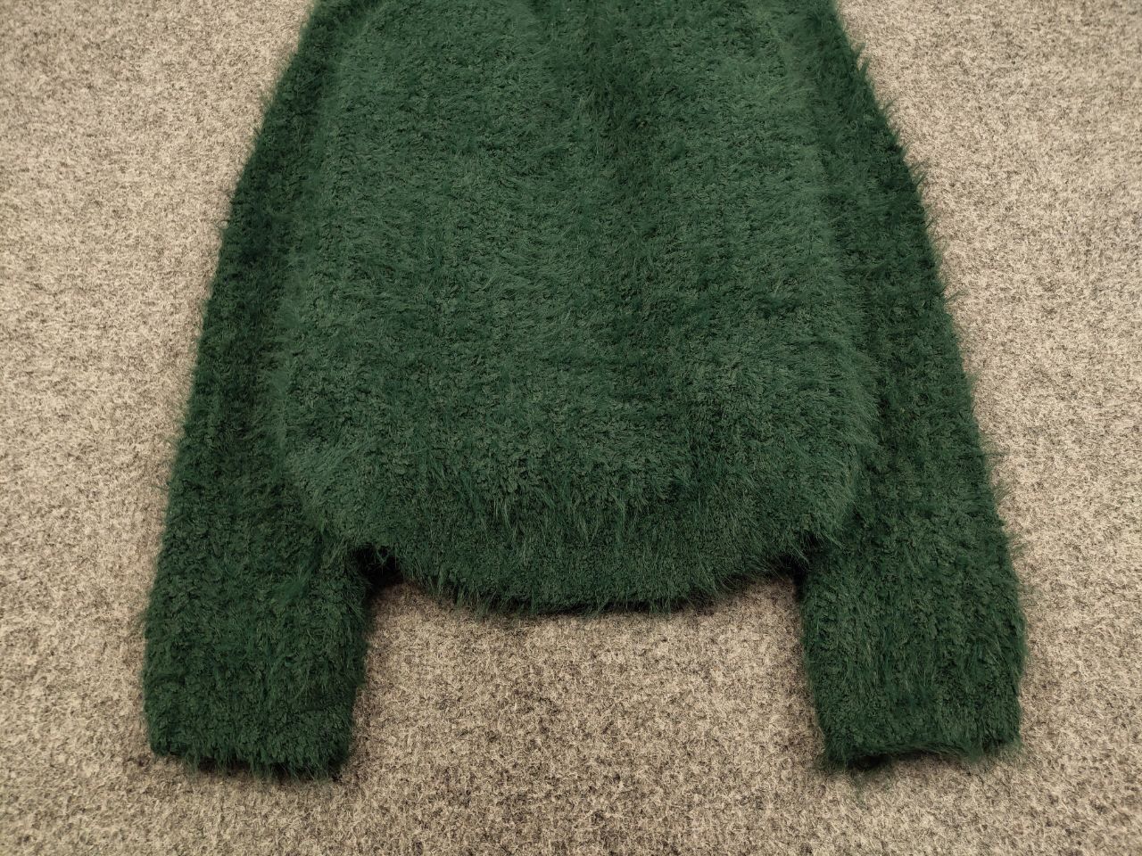 Japanese Brand Vintage 90's Japanese Green Mohair Style Fuzzy Sweater Hype Size US S / EU 44-46 / 1 - 9 Thumbnail
