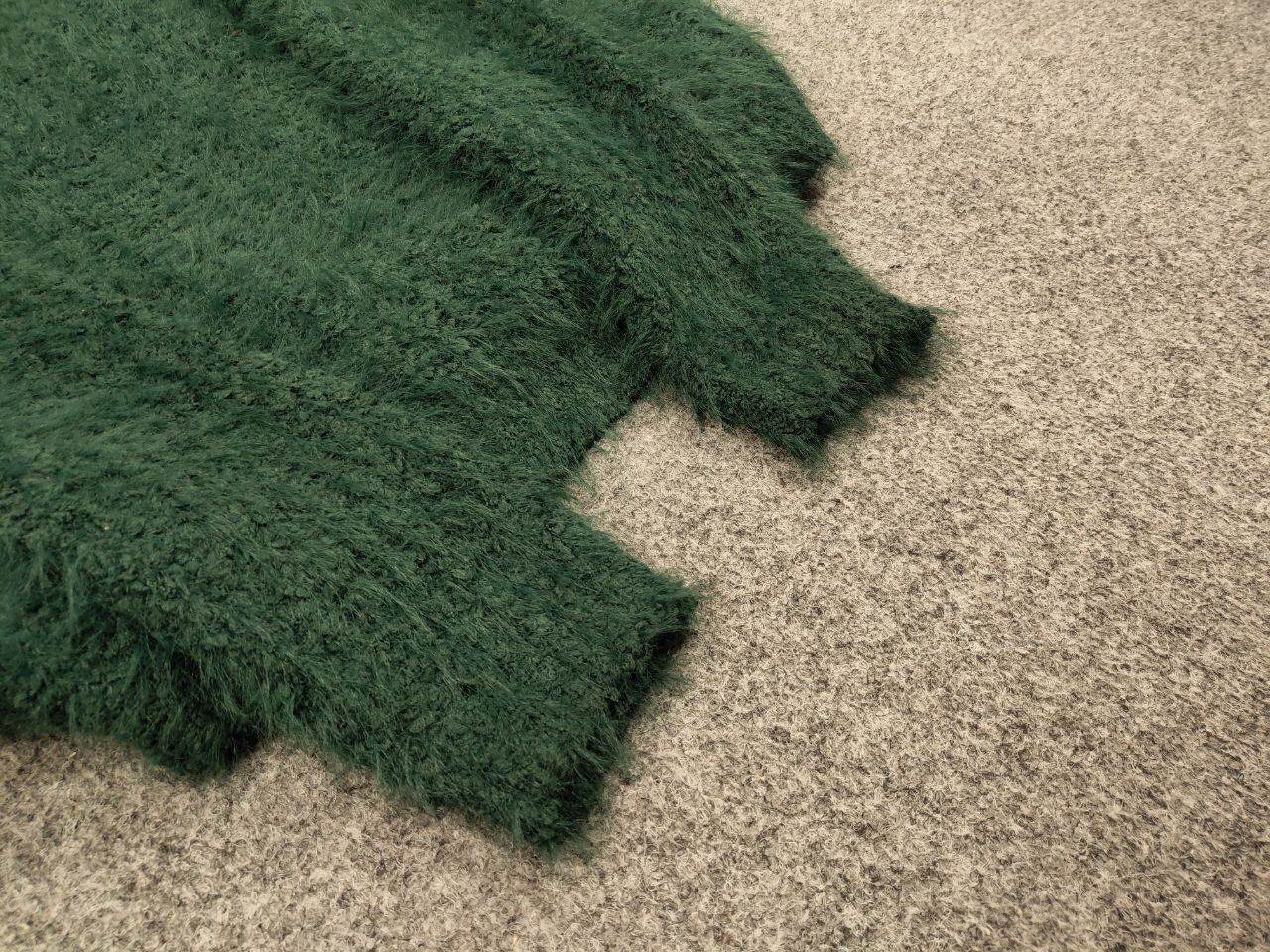 Japanese Brand Vintage 90's Japanese Green Mohair Style Fuzzy Sweater Hype Size US S / EU 44-46 / 1 - 15 Thumbnail