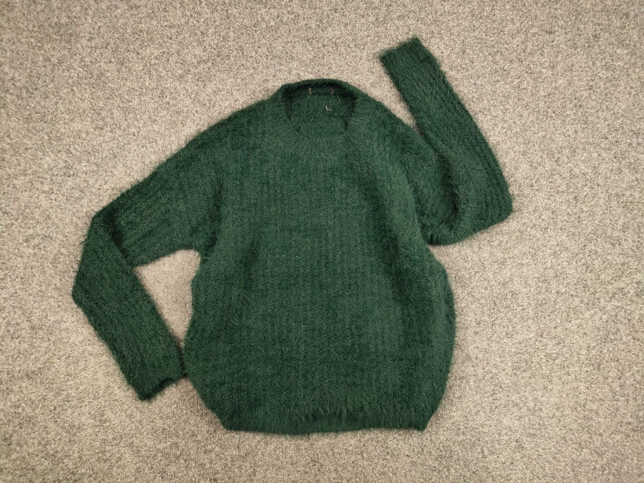 Japanese Brand Vintage 90's Japanese Green Mohair Style Fuzzy Sweater Hype Size US S / EU 44-46 / 1 - 13 Thumbnail