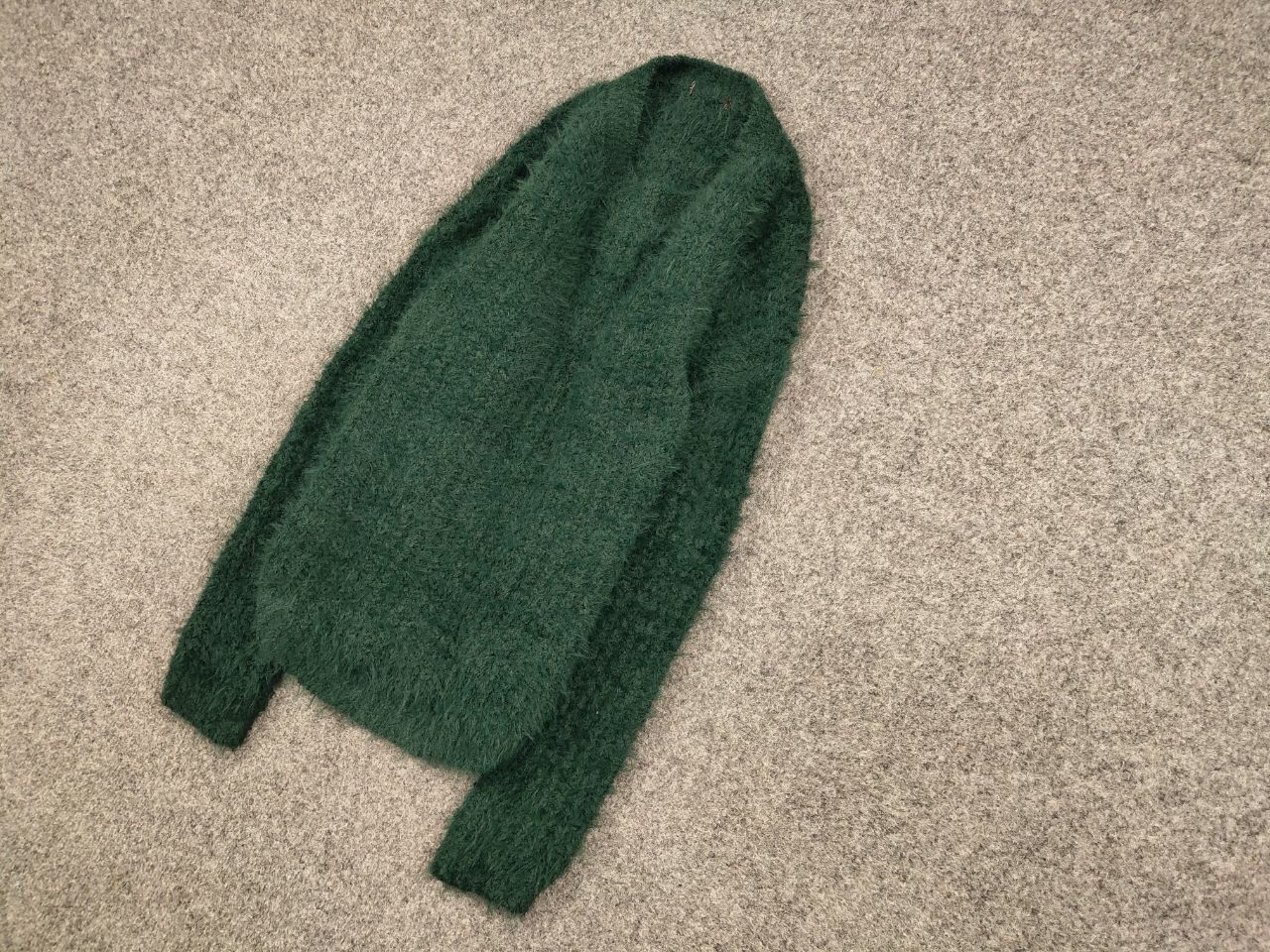 Japanese Brand Vintage 90's Japanese Green Mohair Style Fuzzy Sweater Hype Size US S / EU 44-46 / 1 - 3 Thumbnail