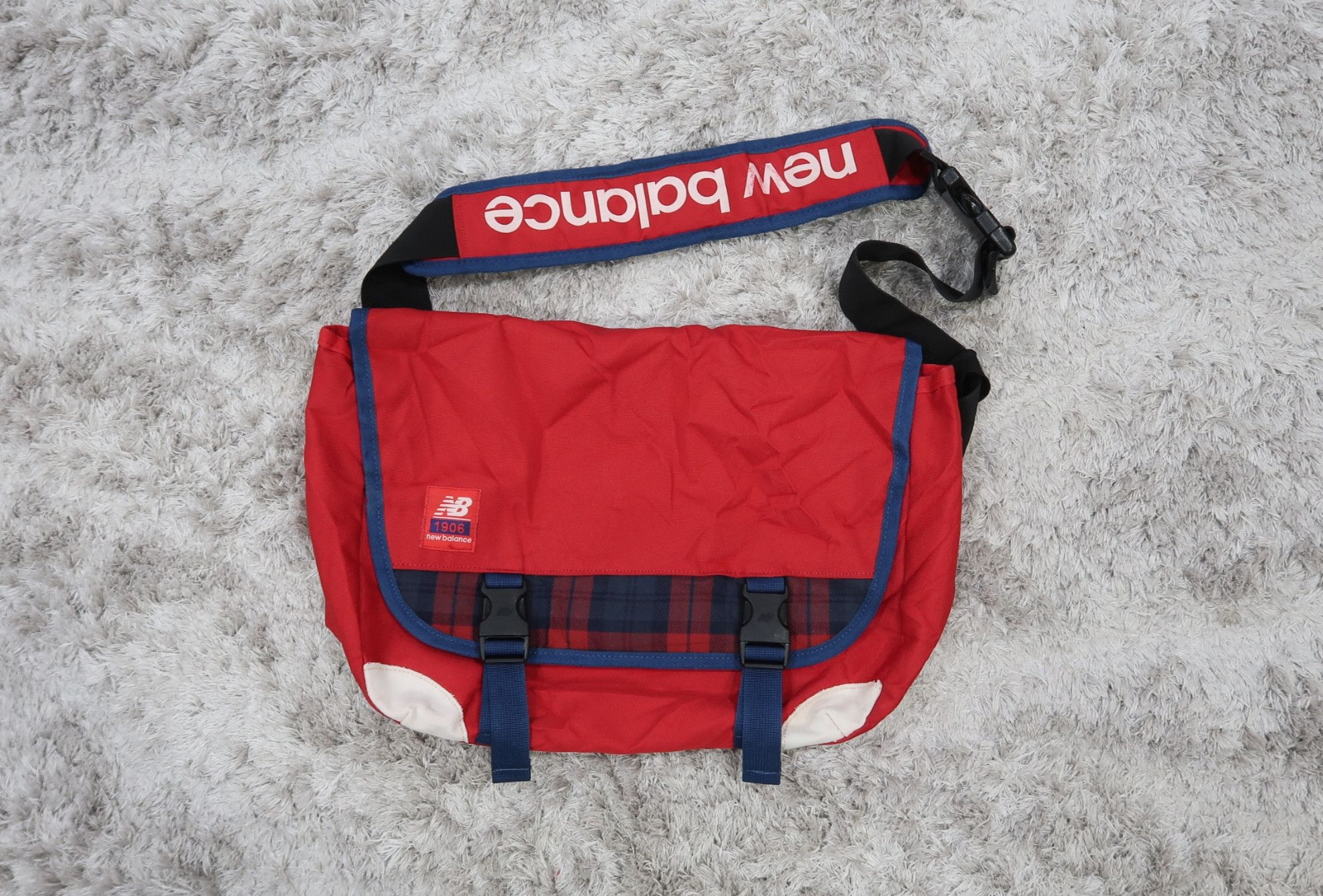 New Balance × Samsonite New balance x Samsonite Crossbody