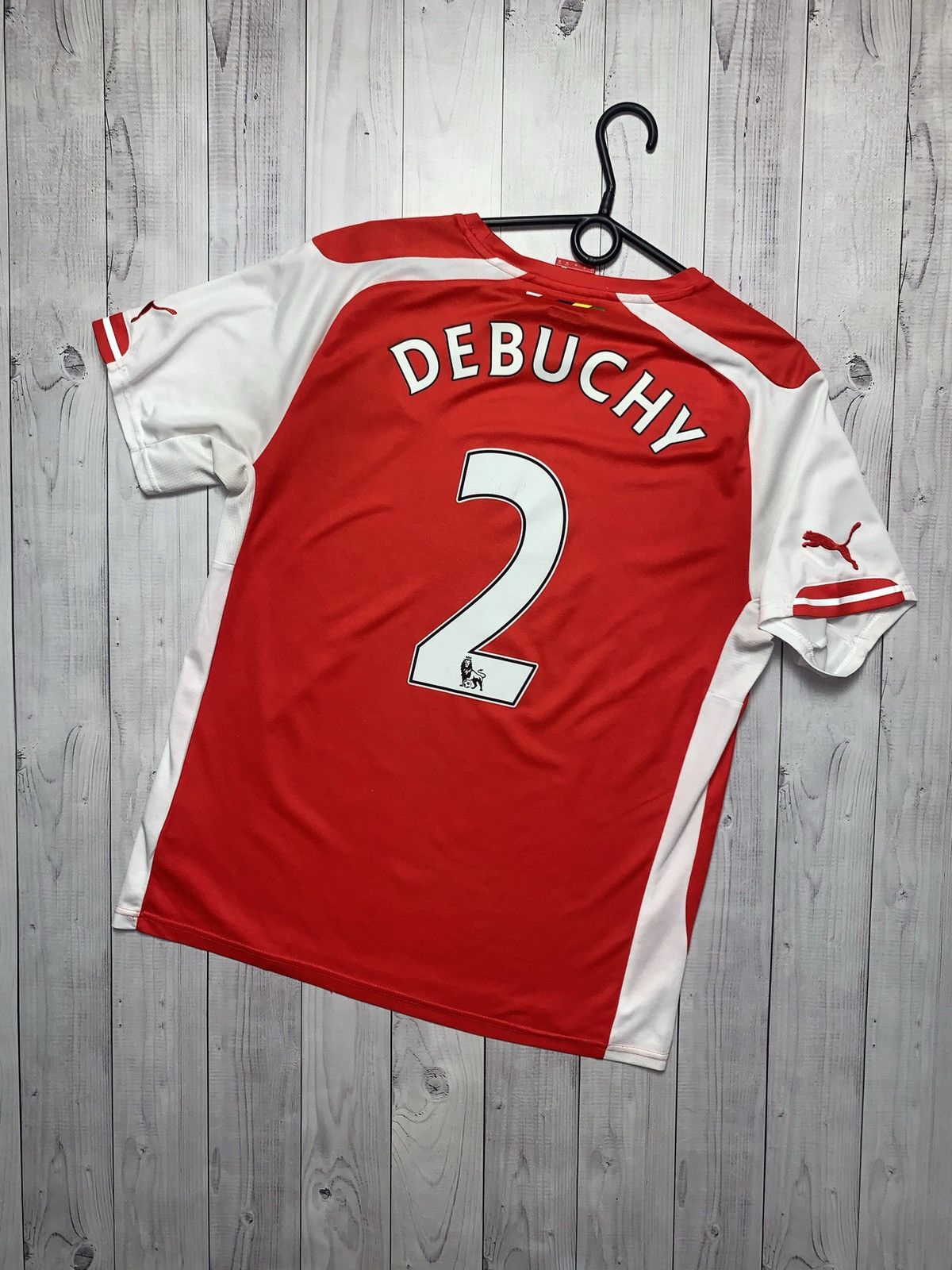 Puma × Vintage Vintage Arsenal soccer jersey puma 2 Debuchy size M Size US M / EU 48-50 / 2 - 1 Thumbnail