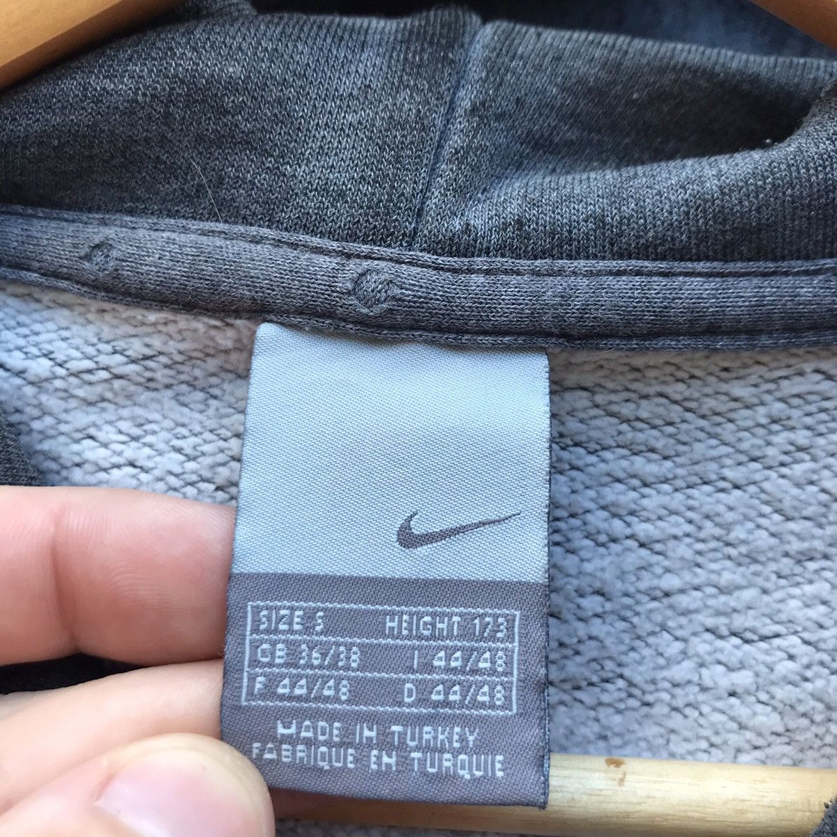 Nike × Vintage Vintage 90s Vest Light Exercise Hiking Running Zip Up Shell Size US S / EU 44-46 / 1 - 6 Thumbnail