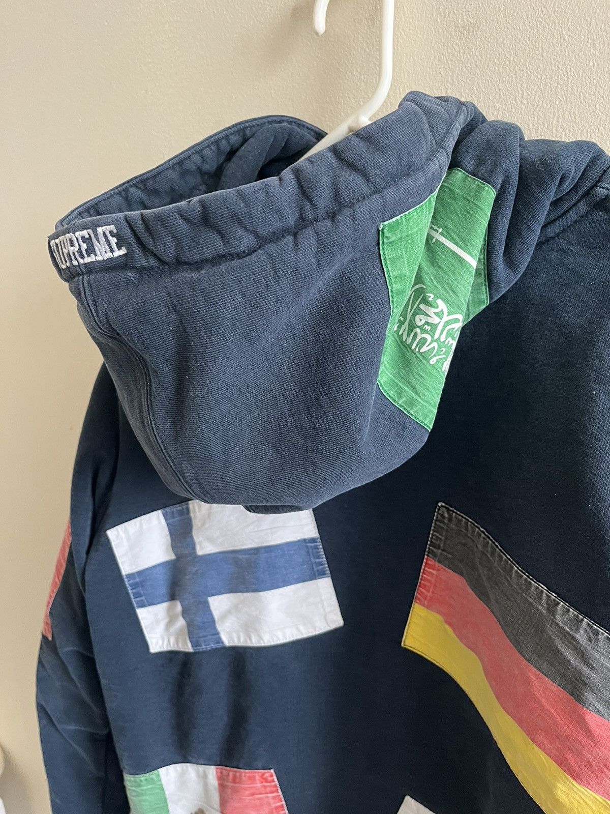 Supreme Supreme flags hoodie Size US M / EU 48-50 / 2 - 3 Thumbnail