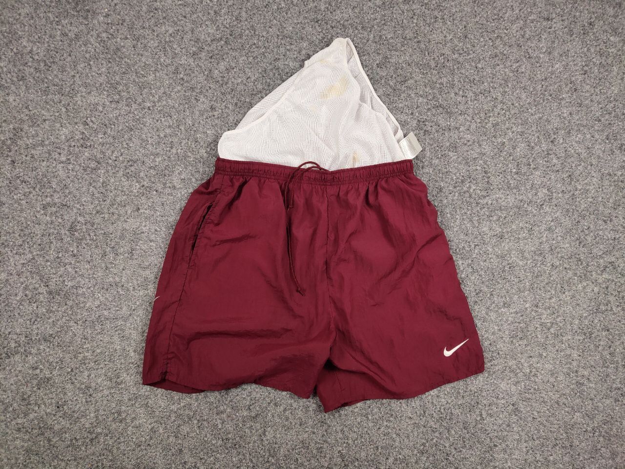 Nike Vintage 90's Nike Shorts Big Logo swoosh casual Streetwear Size US 34 / EU 50 - 12 Thumbnail