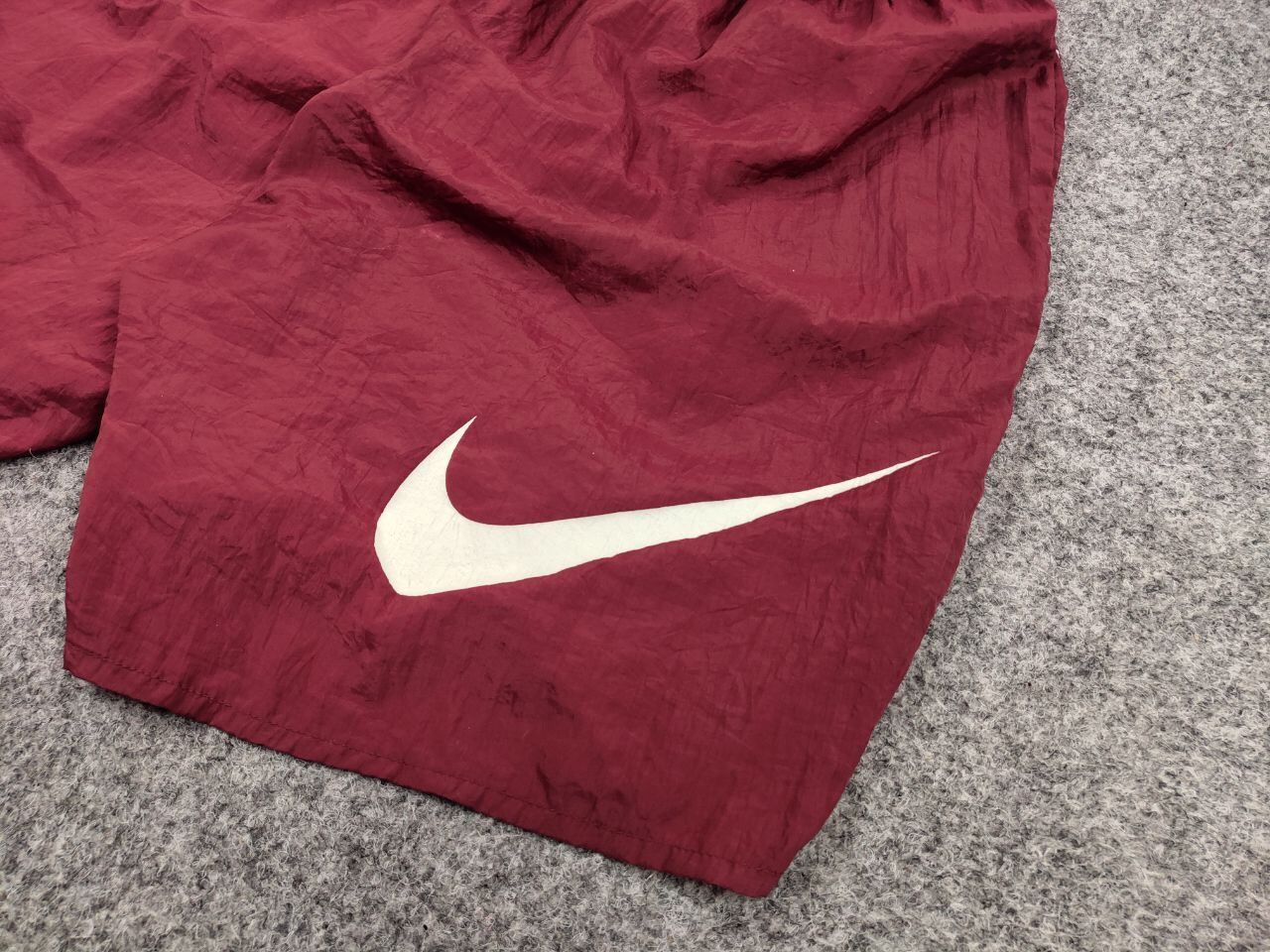 Nike Vintage 90's Nike Shorts Big Logo swoosh casual Streetwear Size US 34 / EU 50 - 4 Thumbnail