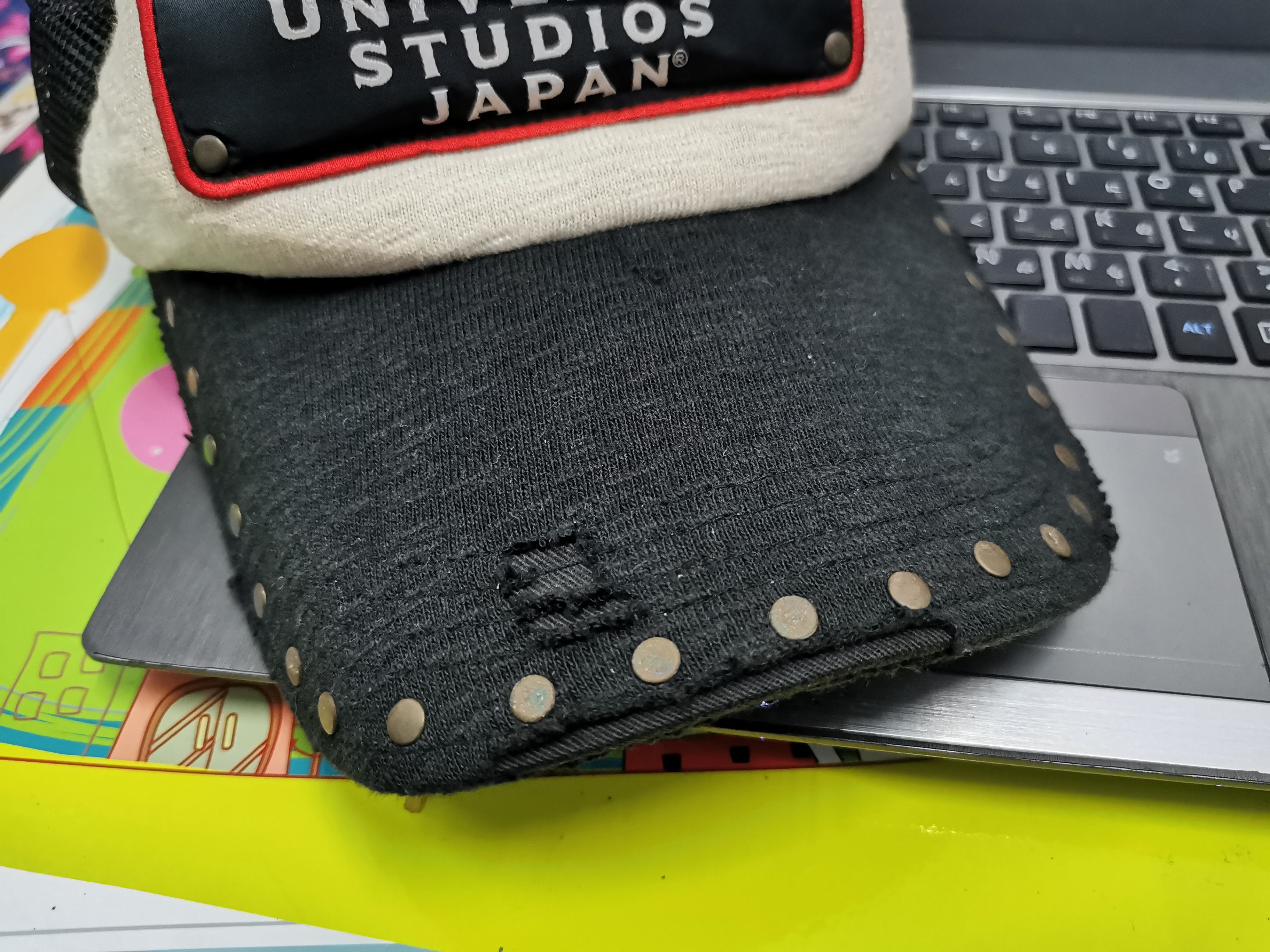 Disney VINTAGE! VAMPS UNIVERSAL STUDIO JAPAN HAT Size ONE SIZE - 5 Thumbnail