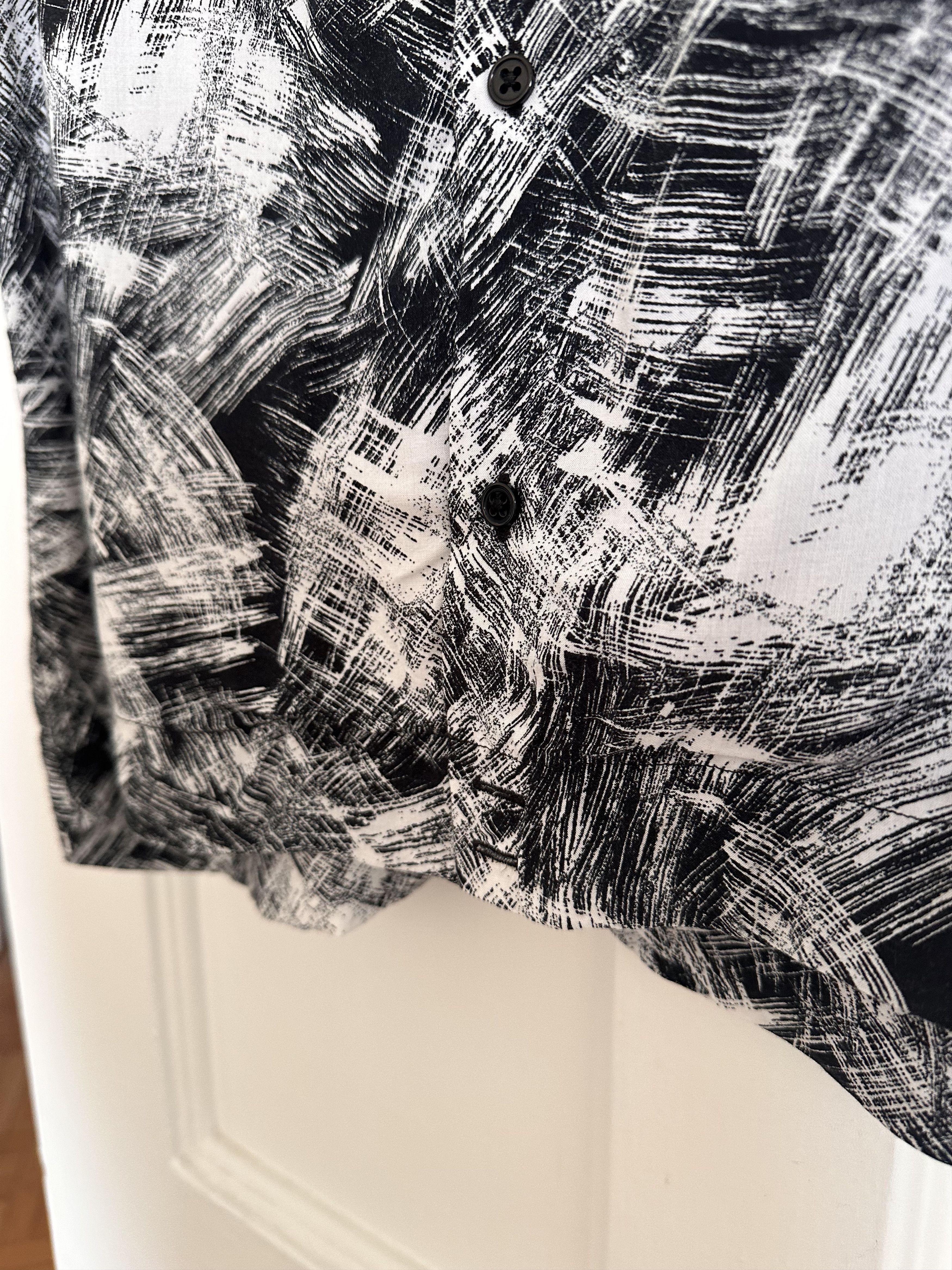 Sandro Sandro Brush Stroke Short Sleeve Shirt Size US S / EU 44-46 / 1 - 6 Thumbnail