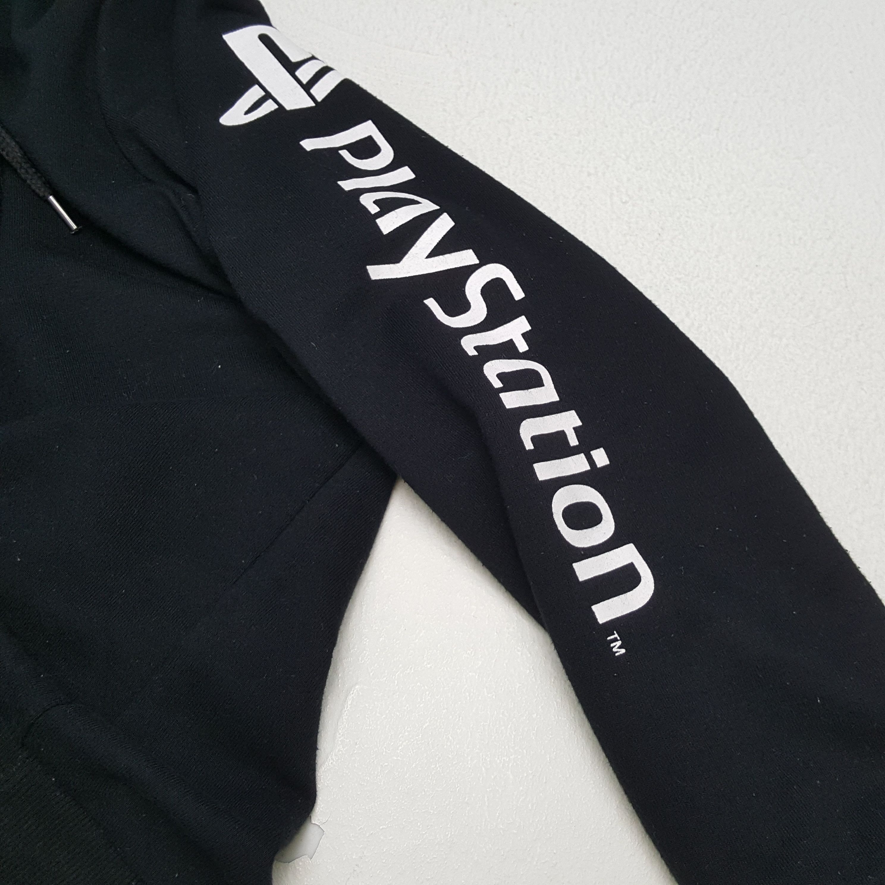 Vintage PlayStation Game Fantasy Hoodies