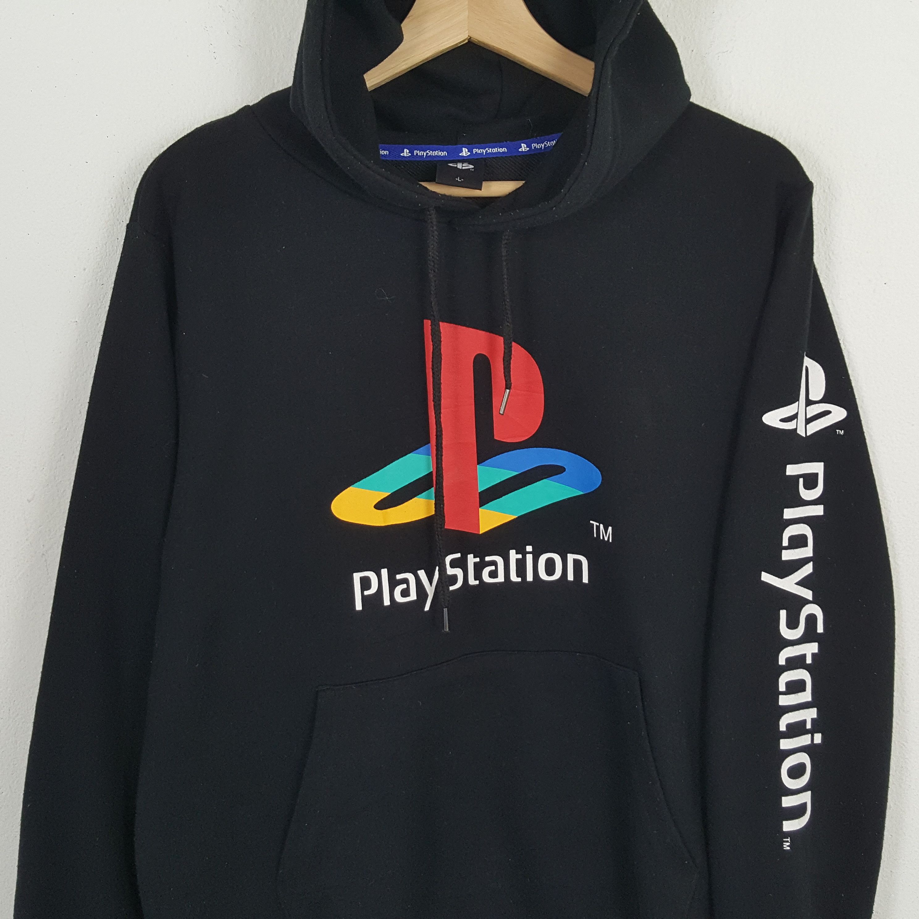 Vintage PlayStation Game Fantasy Hoodies