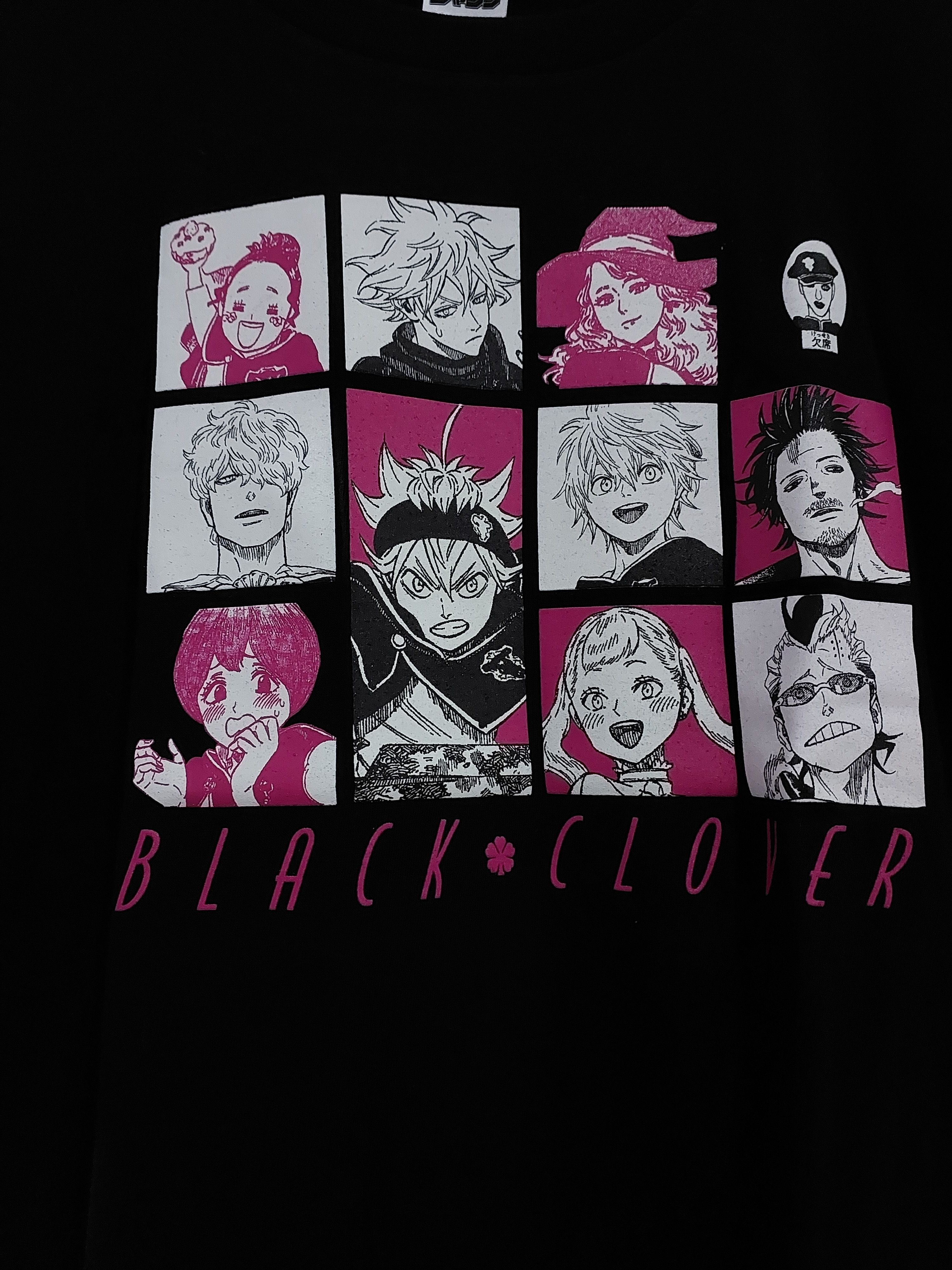 Anime BLACK CLOVER ANIME WEEKLY JUMP LIMITED T-SHIRT Size US M / EU 48-50 / 2 - 14 Thumbnail