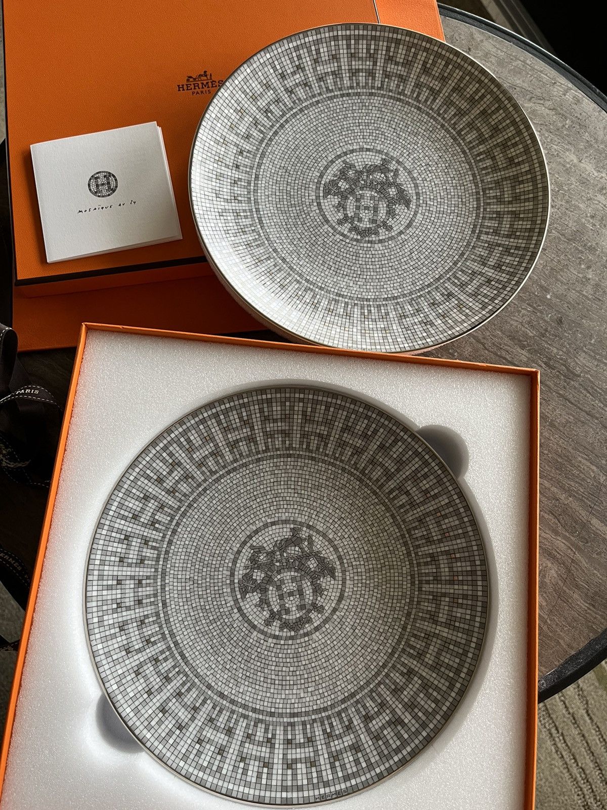 Brand New Rare Classic Mosaique Two Plates Luxury Set