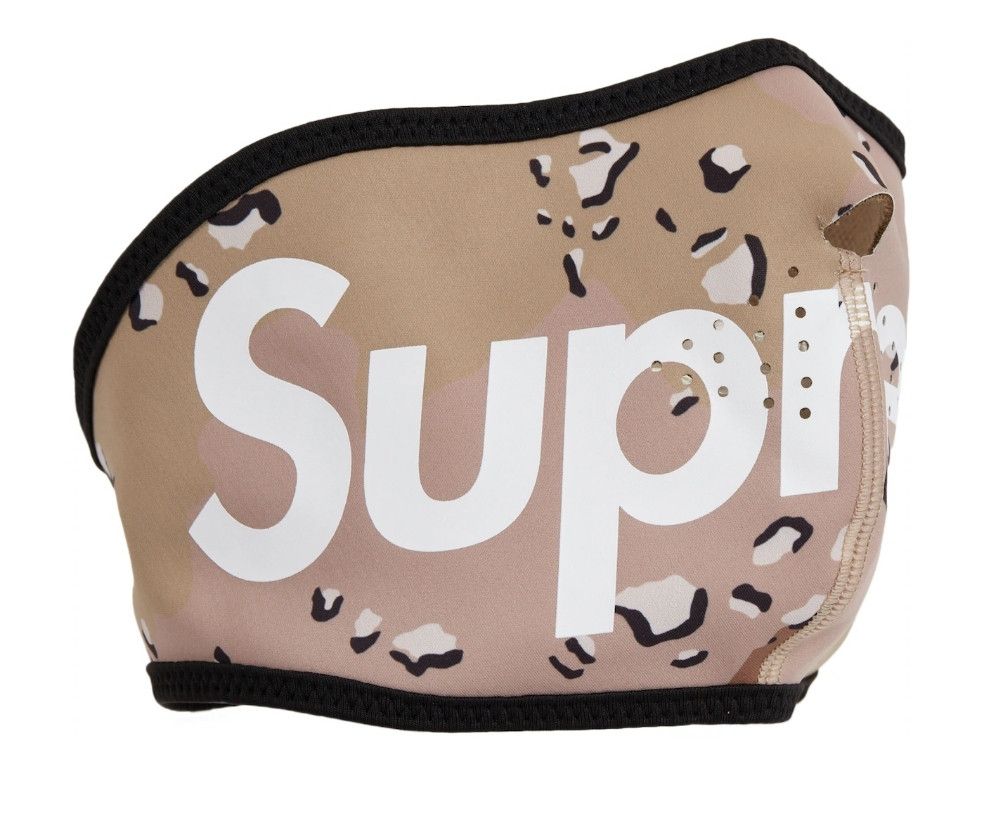 SUPREME FW22 WINDSTOPPER FACEMASK BLACK RED CAMO