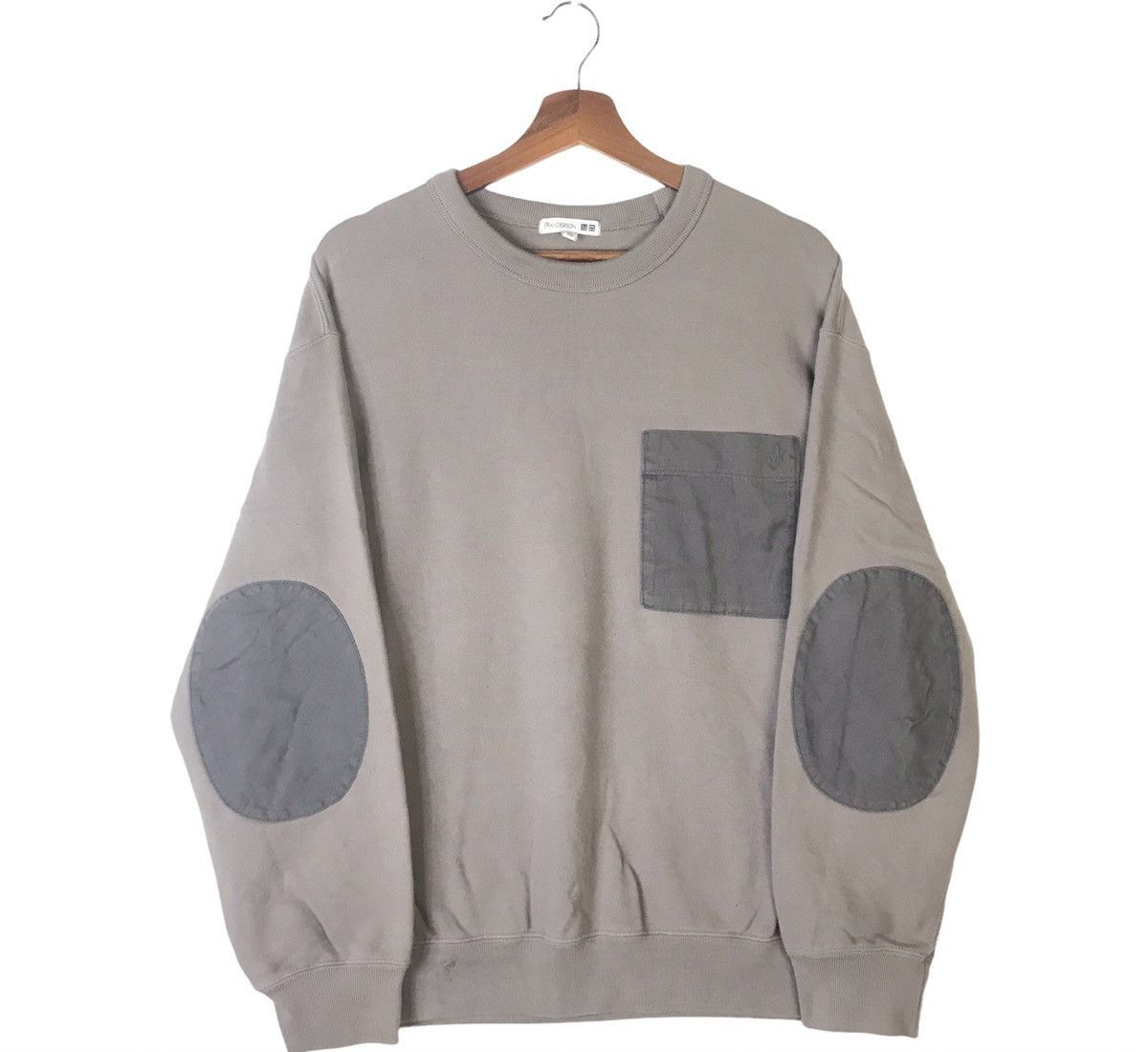 JW Anderson × Uniqlo Uniqlo x JW Anderson “Patches” Crewneck Sweatshirt Size US XL / EU 56 / 4 - 1 Thumbnail
