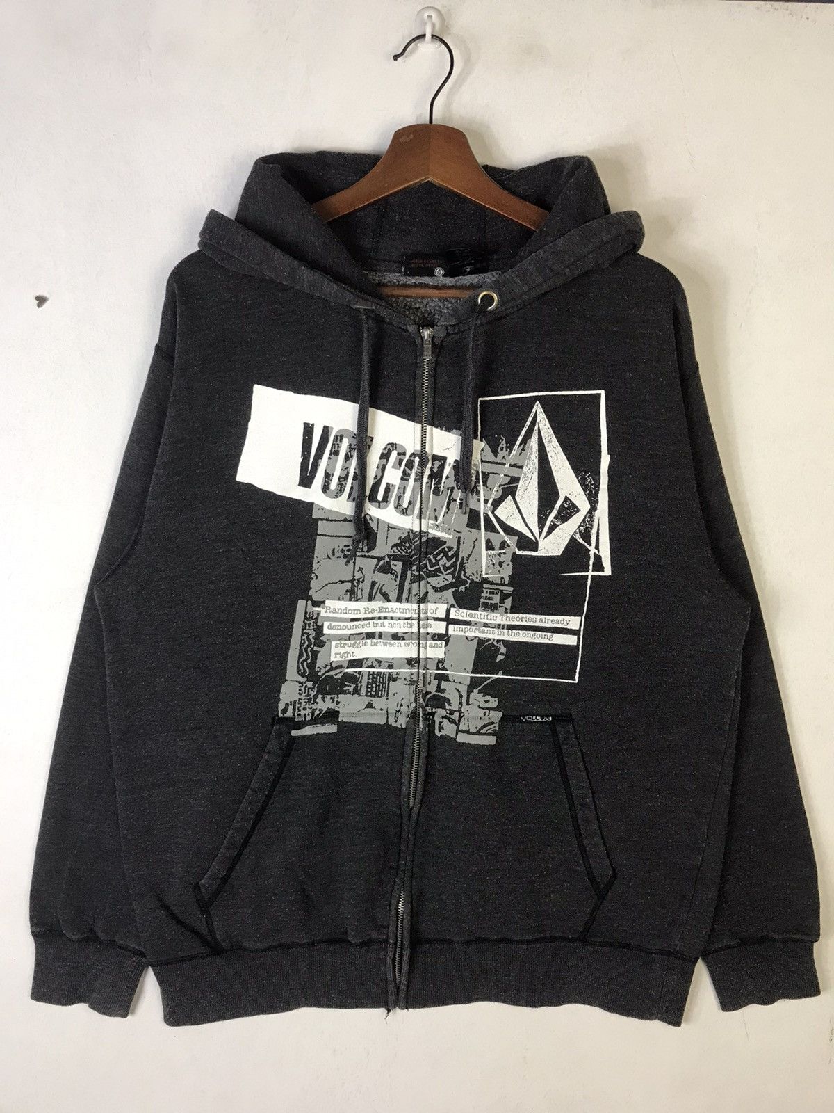 Vintage × Volcom Vintage y2k Volcom Zipper Hoodie Size US L / EU 52-54 / 3 - 2 Thumbnail