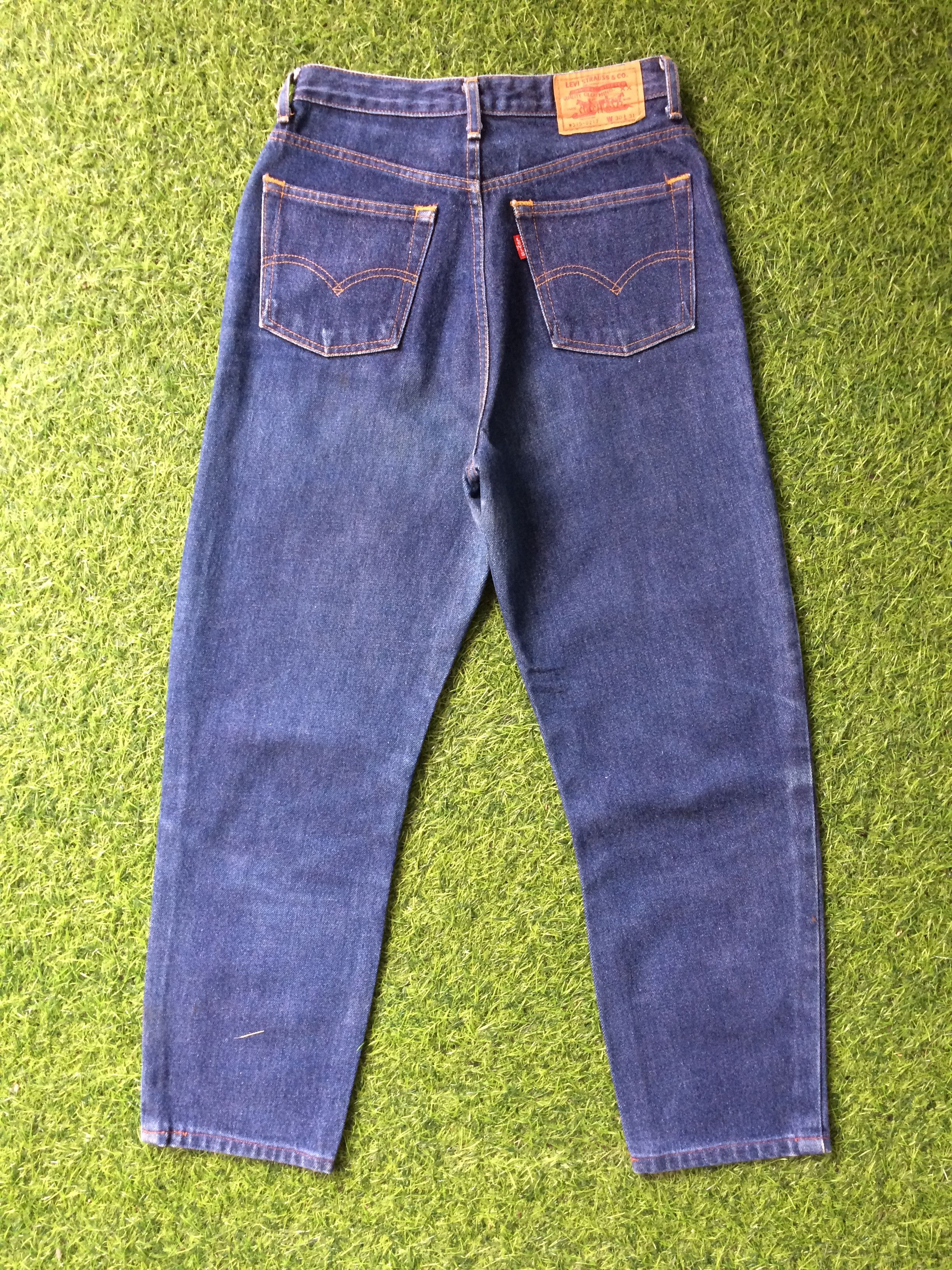Levi's Levi's High Waist Jeans Tapered Leg Slim Mom Jeans #B-624 Size 26" / US 2 / IT 38 - 2 Thumbnail