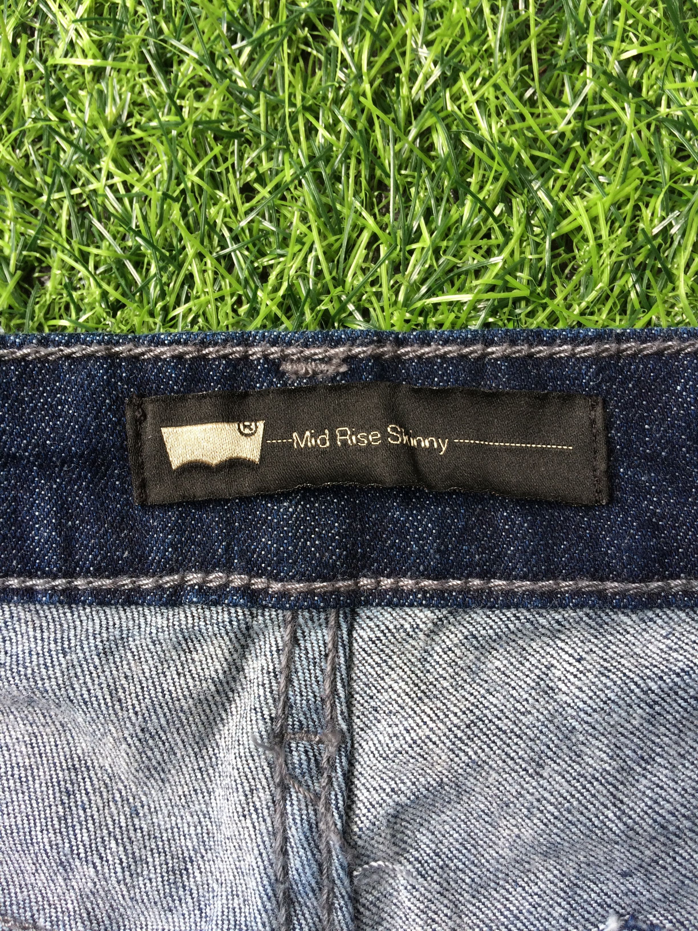 Levi's Vintage Distressed Levis Mid Rise Skinny Jeans #B-422 Size 30" / US 8 / IT 44 - 11 Thumbnail