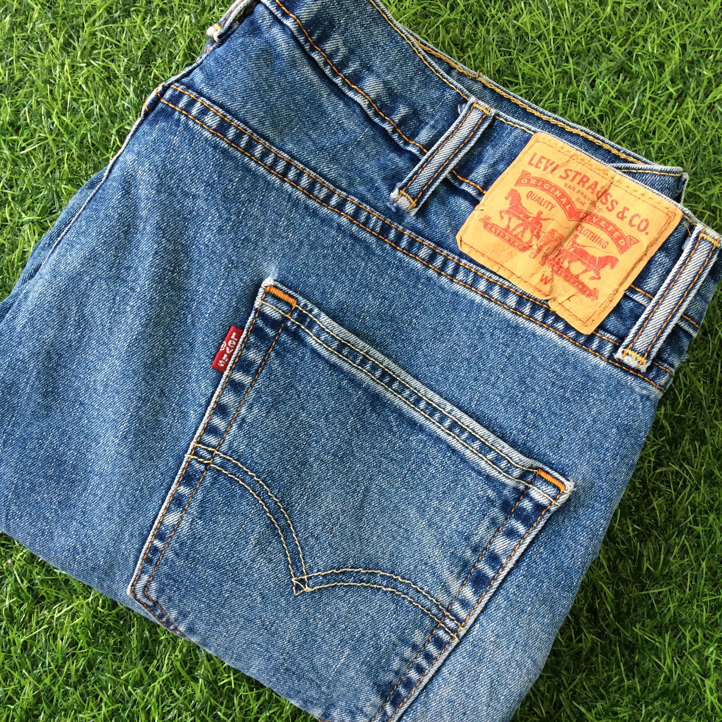 Levi's Vintage Distressed Levis 514 Jeans #B-047 Size US 38 / EU 54 - 6 Thumbnail