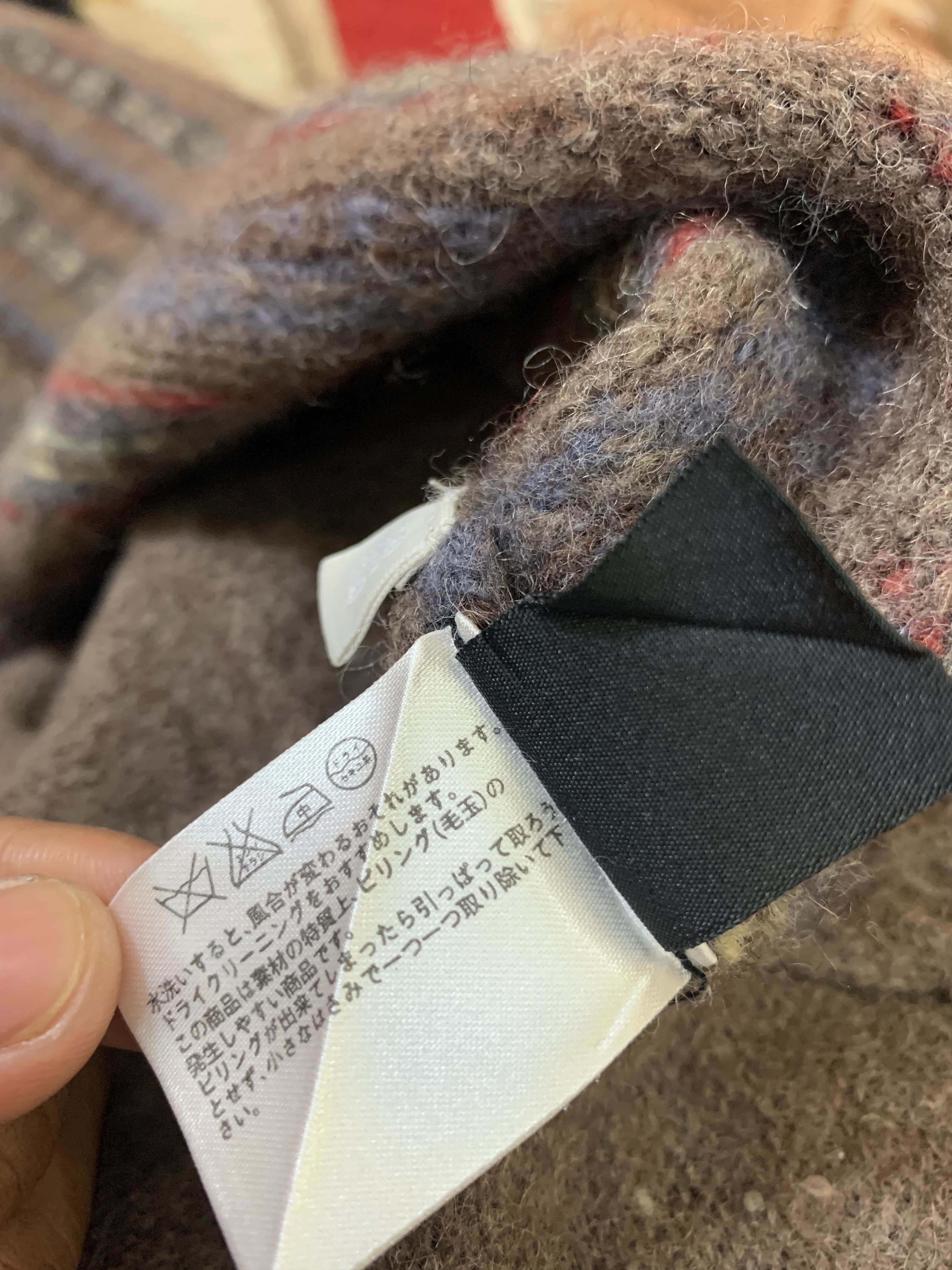 Aran Isles Knitwear Knitwear Uniqlo Woolmark 52810393 Mohair Womenswear Size M / US 6-8 / IT 42-44 - 13 Thumbnail