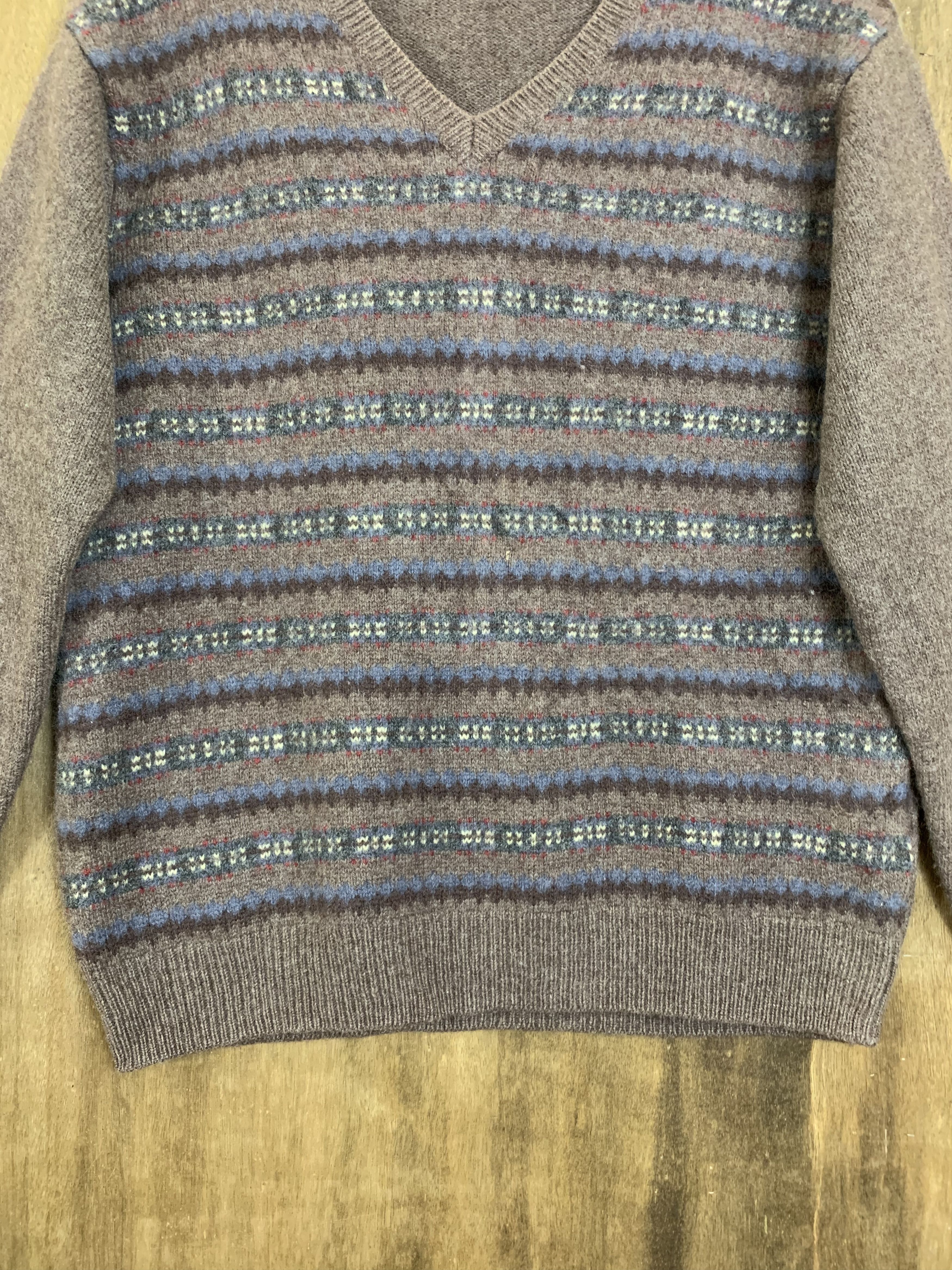 Aran Isles Knitwear Knitwear Uniqlo Woolmark 52810393 Mohair Womenswear Size M / US 6-8 / IT 42-44 - 4 Thumbnail