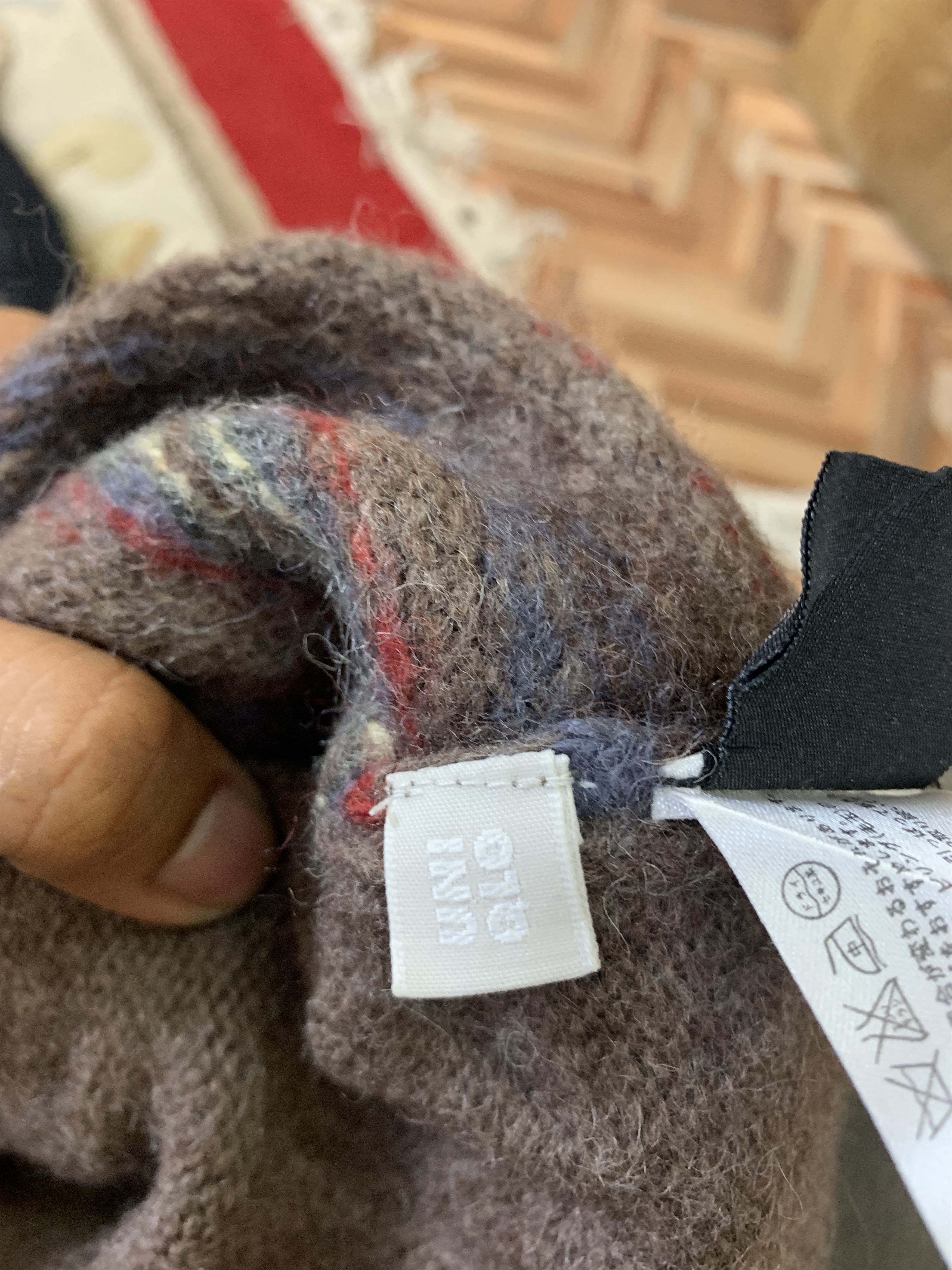 Aran Isles Knitwear Knitwear Uniqlo Woolmark 52810393 Mohair Womenswear Size M / US 6-8 / IT 42-44 - 14 Thumbnail