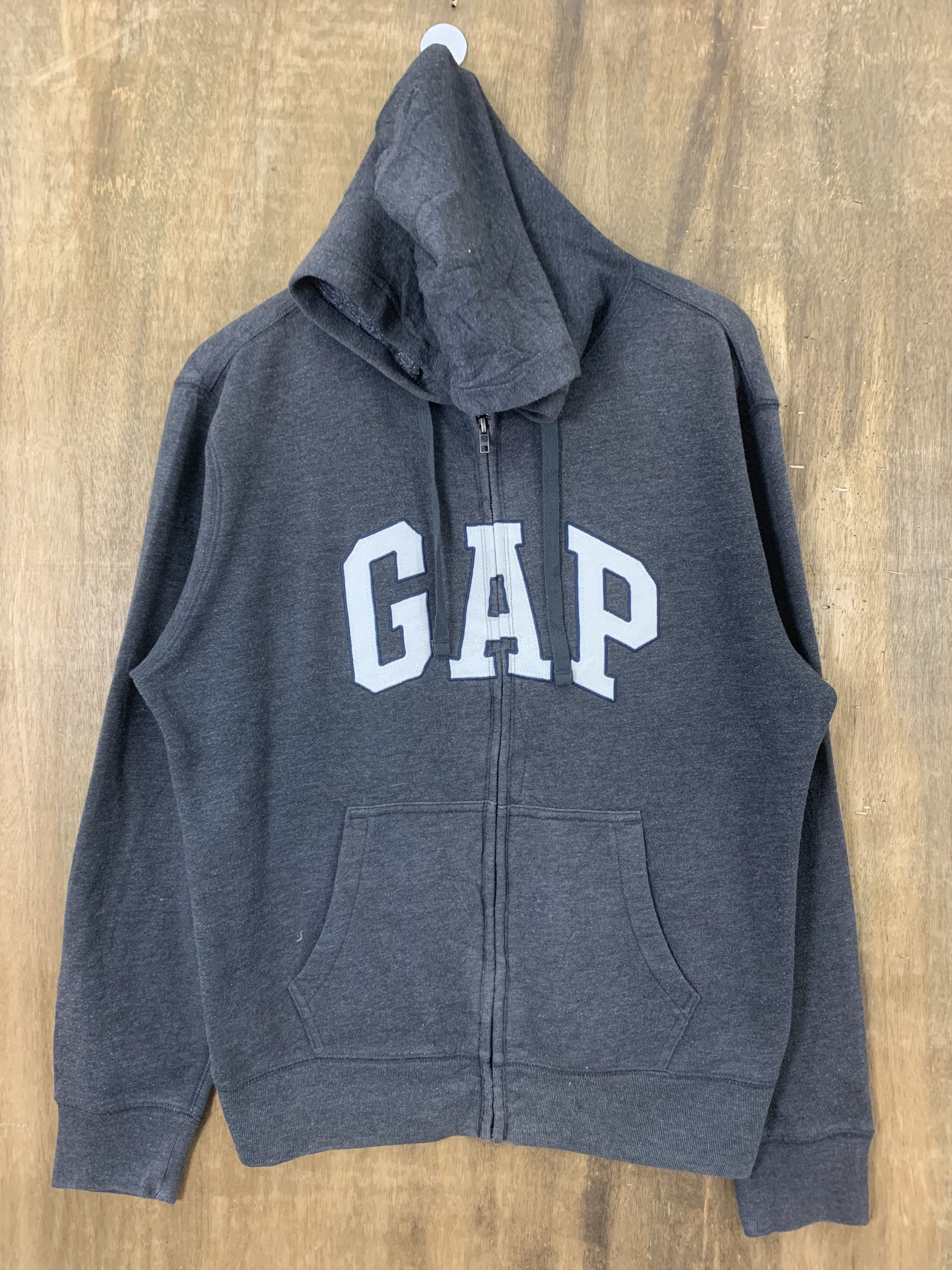 Gap Hoodies GAP Zip Up Vintage Japanese Branded Embrioded Size US M / EU 48-50 / 2 - 1 Thumbnail