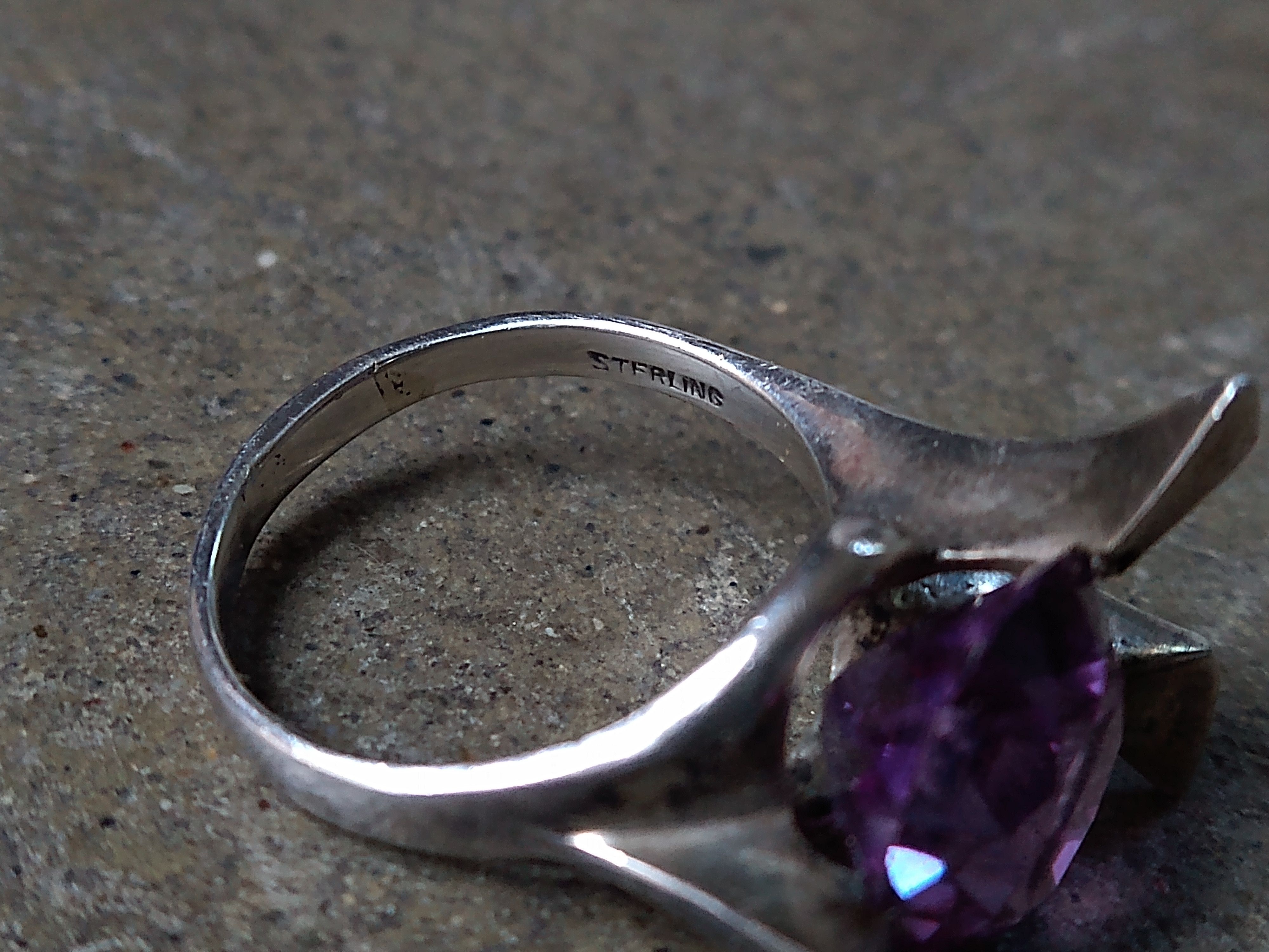 Jewelry Vintage Sterling Silver Ring 8.75 Purple Blue Avant Garde Size ONE SIZE - 7 Thumbnail