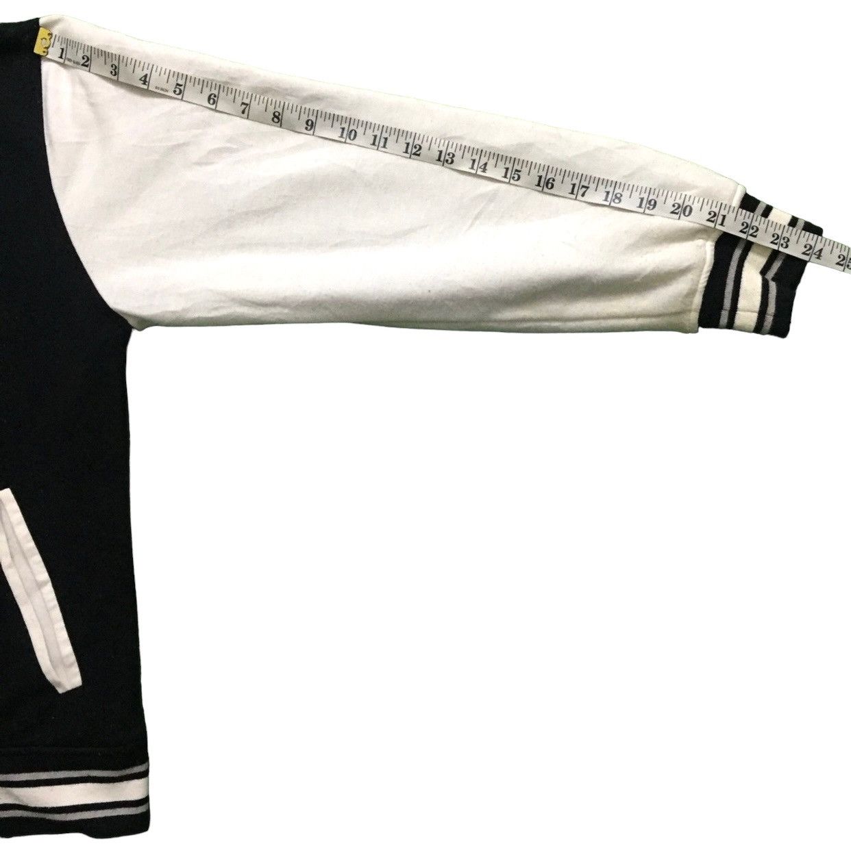 Vintage Vintage RUN NEW YORK Streetwear Varsity Jacket Size US L / EU 52-54 / 3 - 7 Thumbnail