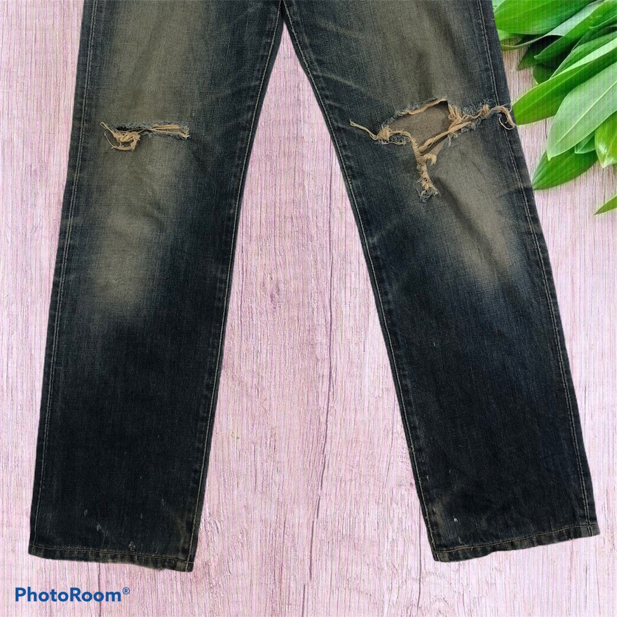 Edwin Edwin 505 Jeans Japan Made Distressed Denim Size US 29 - 2 Thumbnail