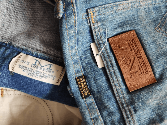 Vintage Vintage MAVERRICK BLUE BELL Jeans Raw Denim Distressed Size US 31 - 6 Thumbnail