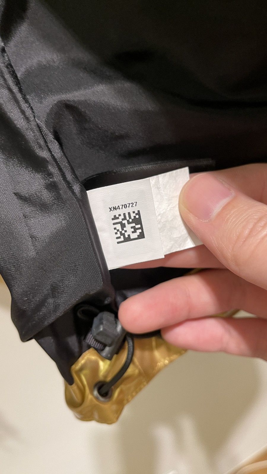 Supreme × The North Face Supreme The North Face Metallic Mountain Parka Gold Size US L / EU 52-54 / 3 - 9 Thumbnail