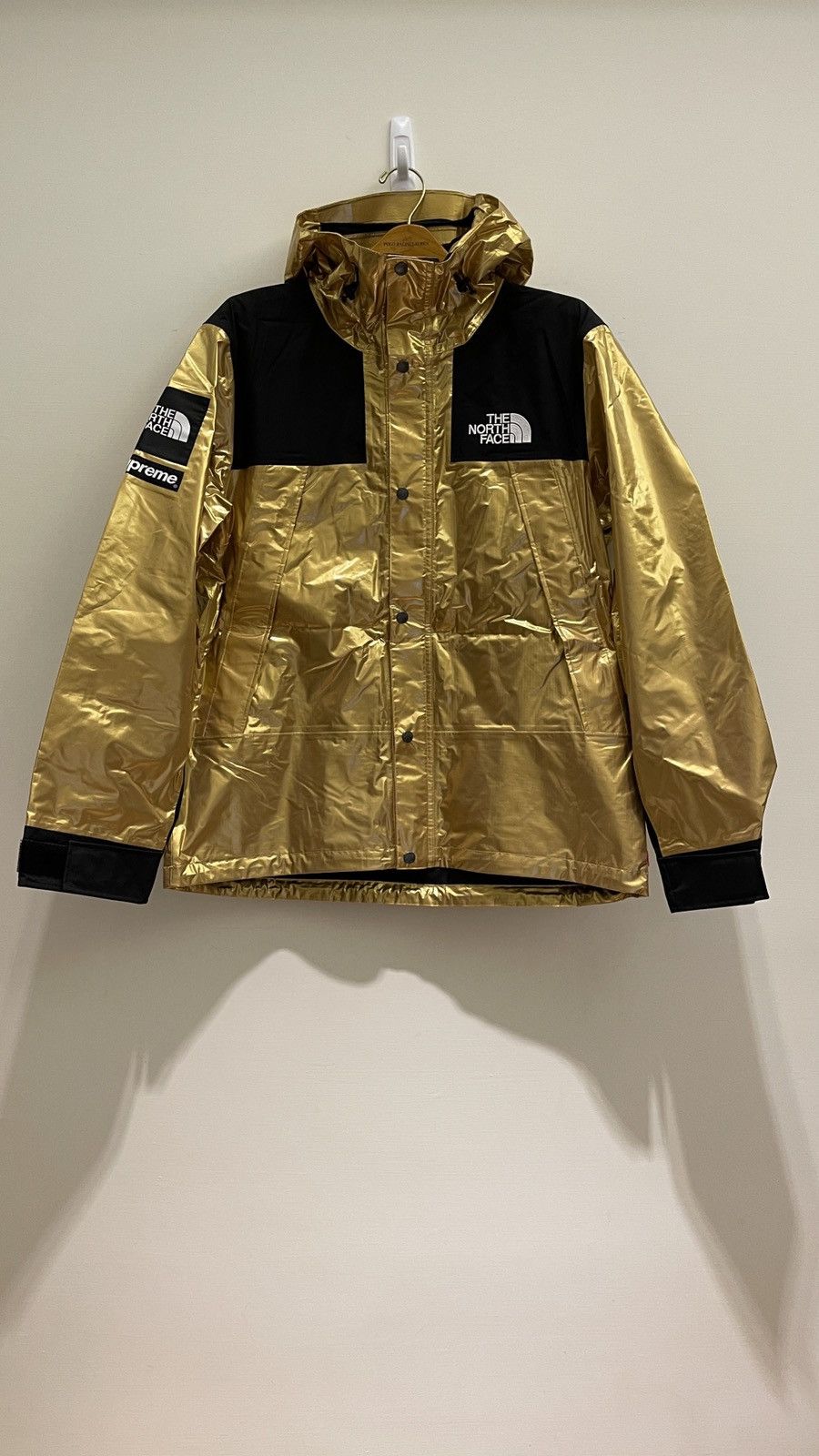 Mountain Jacket North Face Gold Parka Supreme The North Face